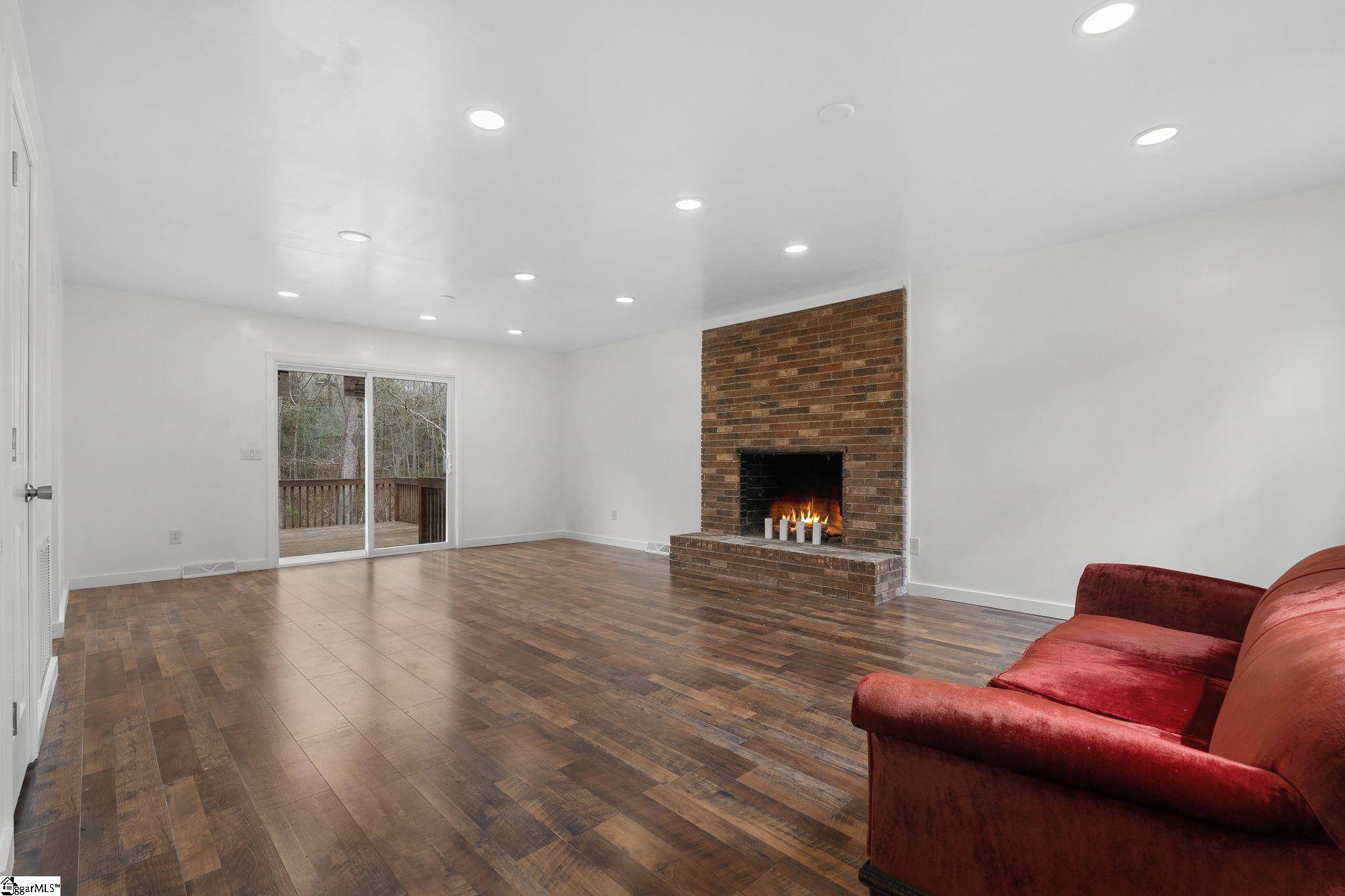 Pelzer, SC 29669,127 Robinwood Lane