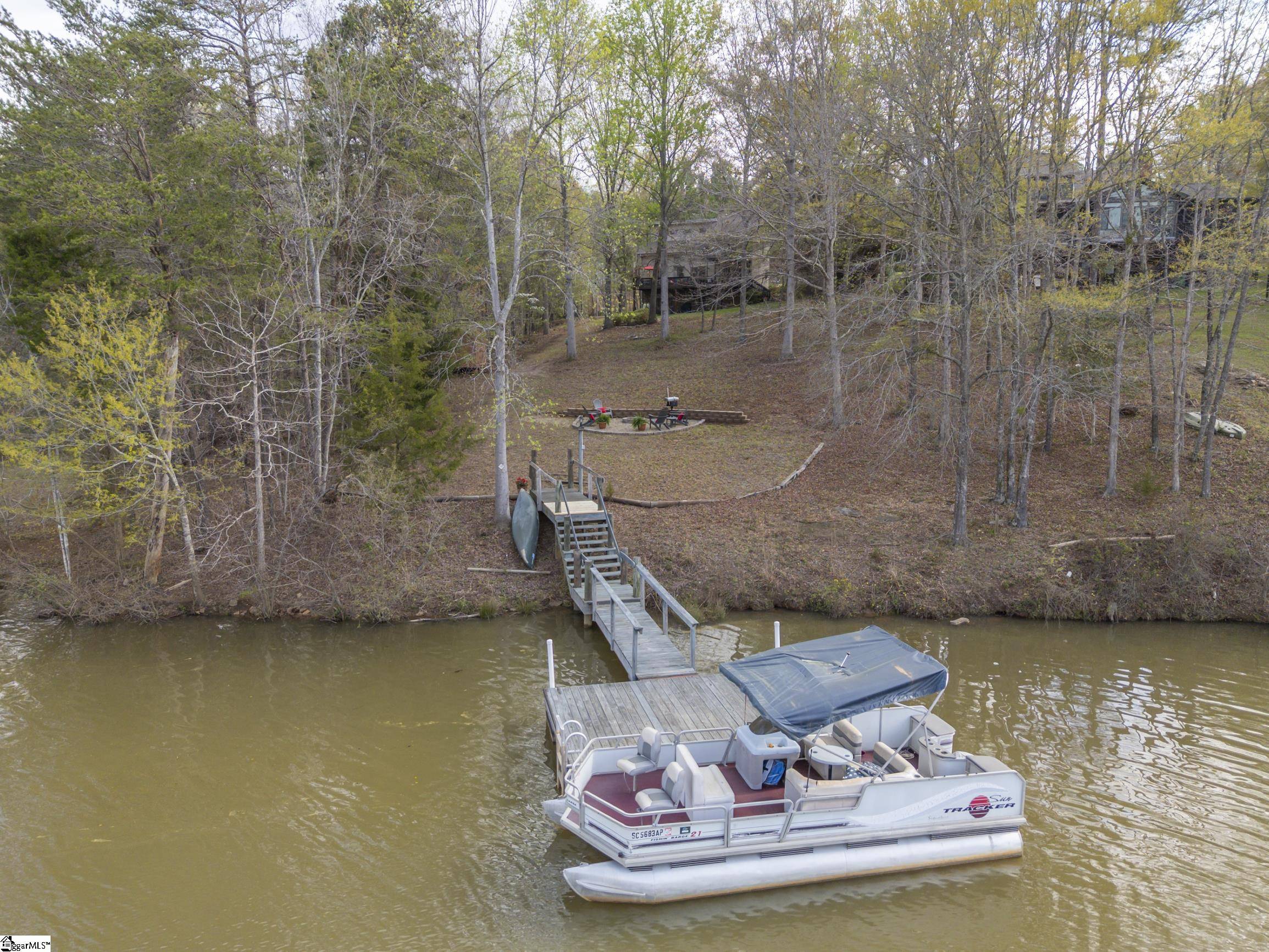 Chesnee, SC 29323-8018,118 Bridge View Road