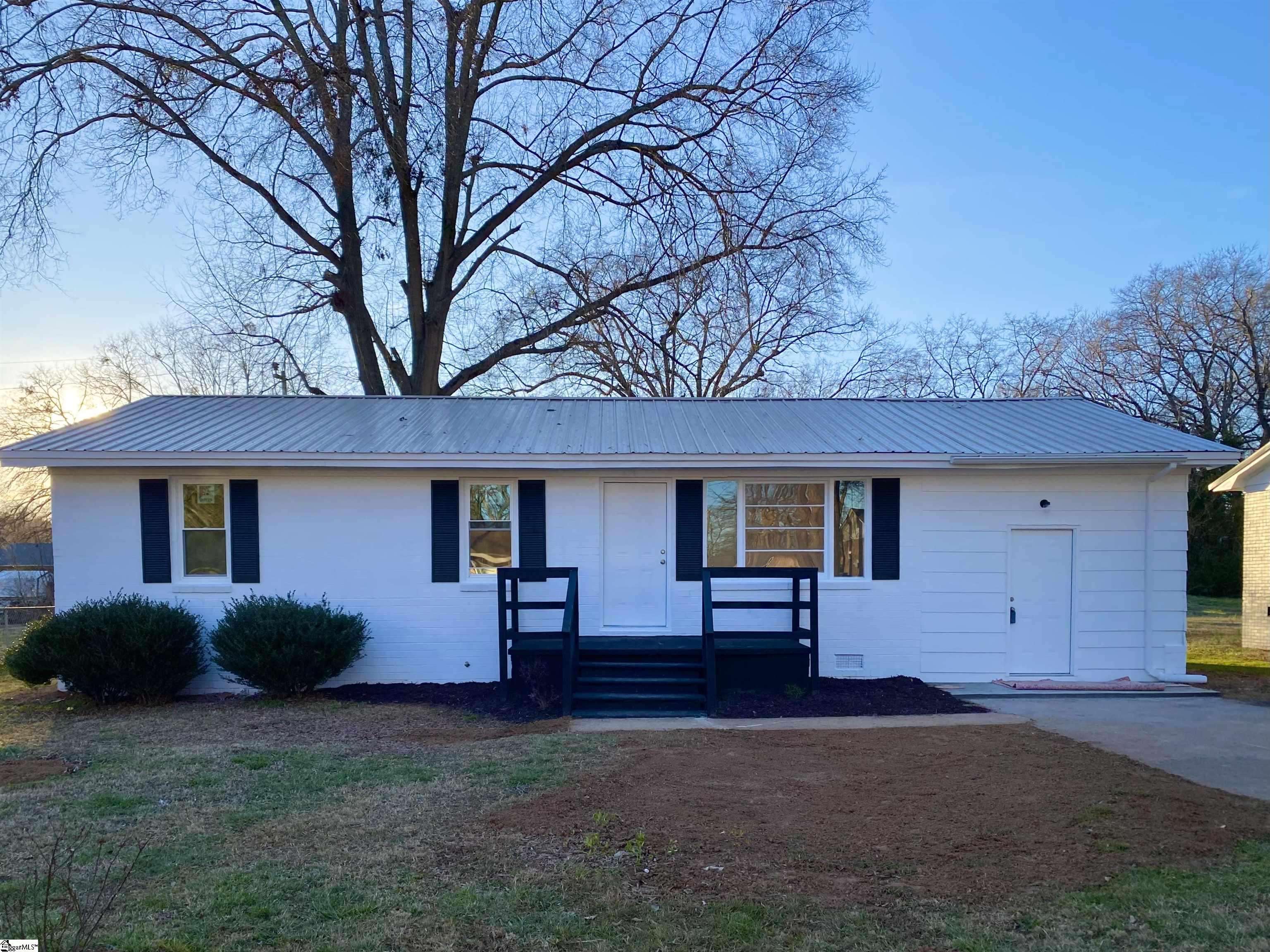 Gaffney, SC 29340-4308,412 Barclay Avenue