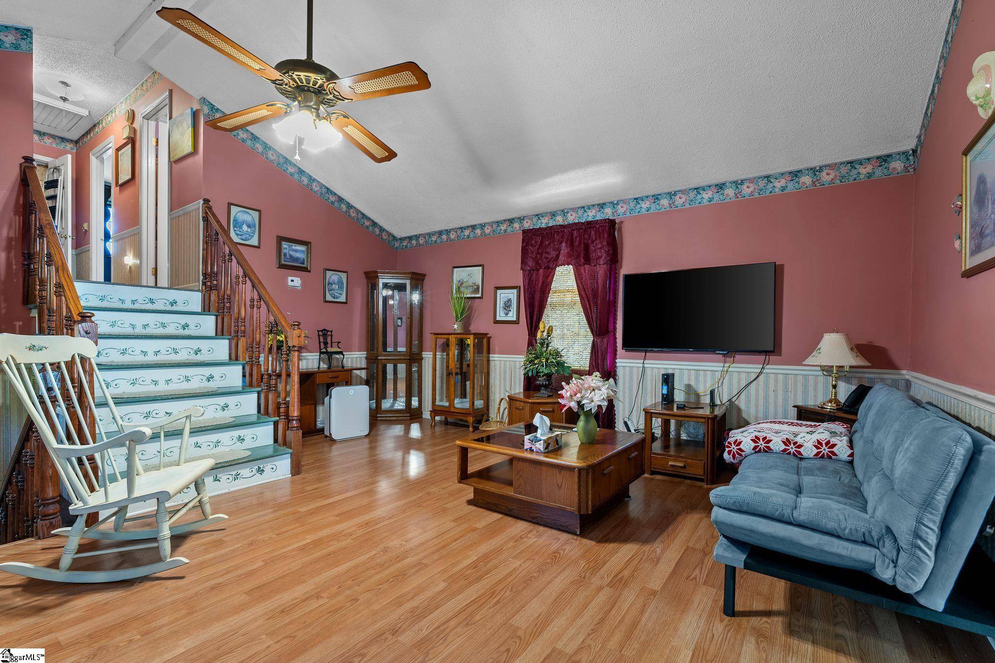 Easley, SC 29640,407 Rotterdam Road