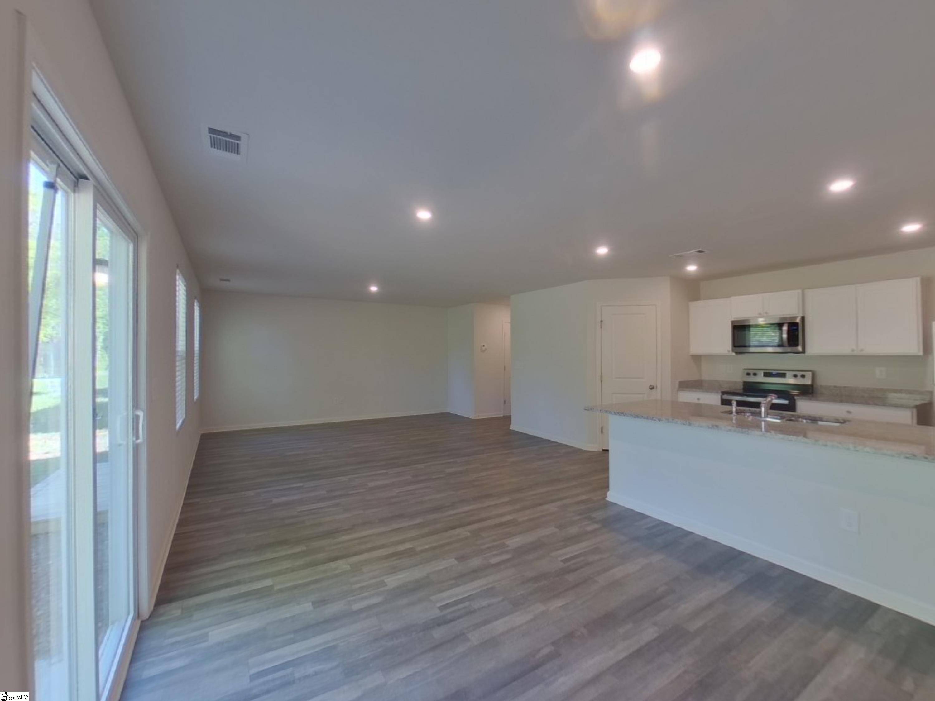 Inman, SC 29349-5400,523 Dayspring Drive