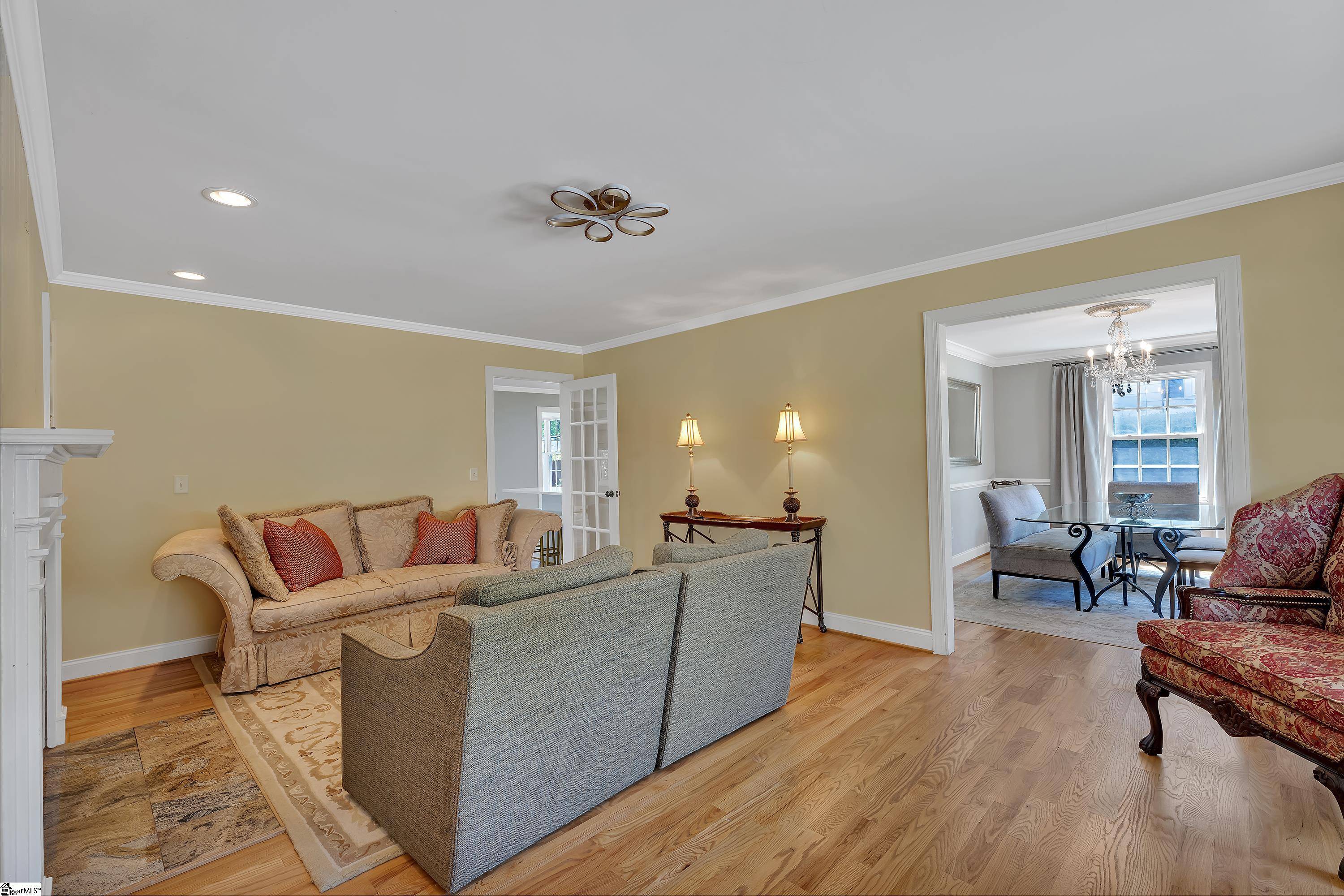 Greenville, SC 29605,44 Club Drive