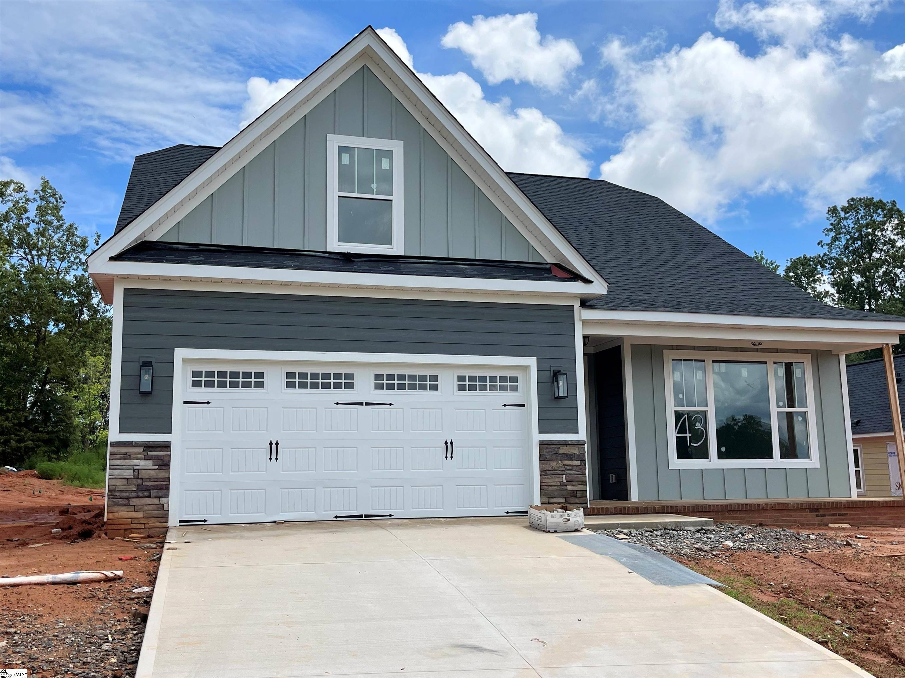 Woodruff, SC 29388,567 Winstone Trail