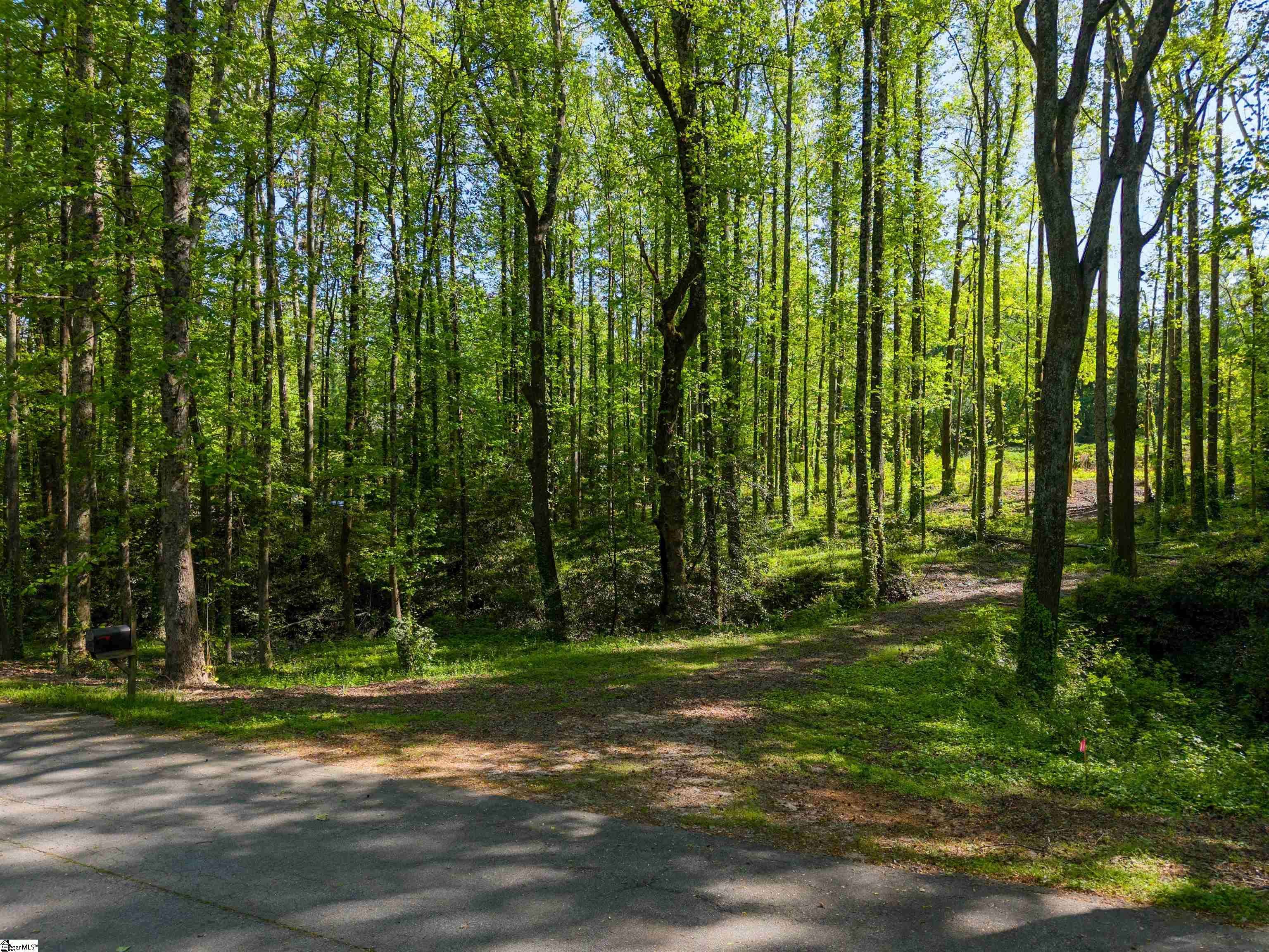 Greenville, SC 29615,6 Stratton Place
