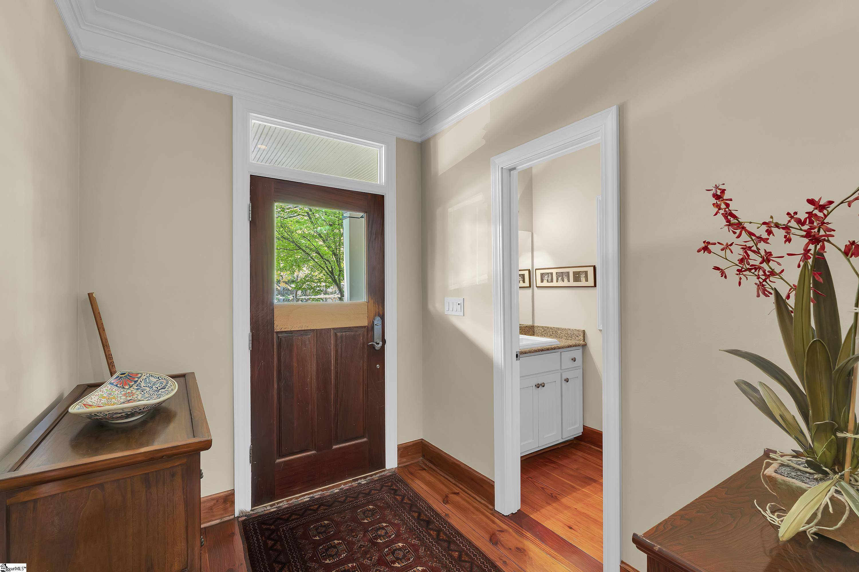 Greenville, SC 29601,8 Rowley Street