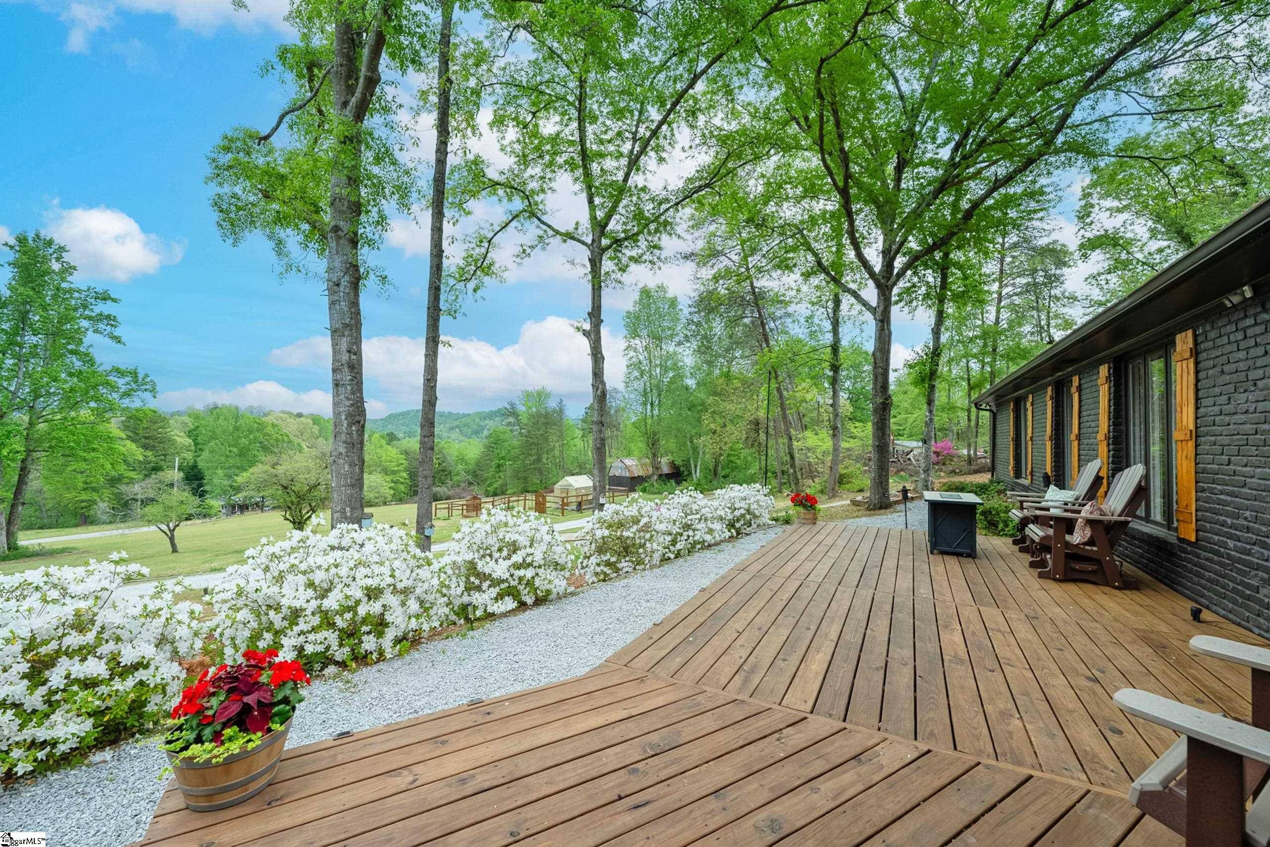 Marietta, SC 29661,409 Freeman Bridge Road