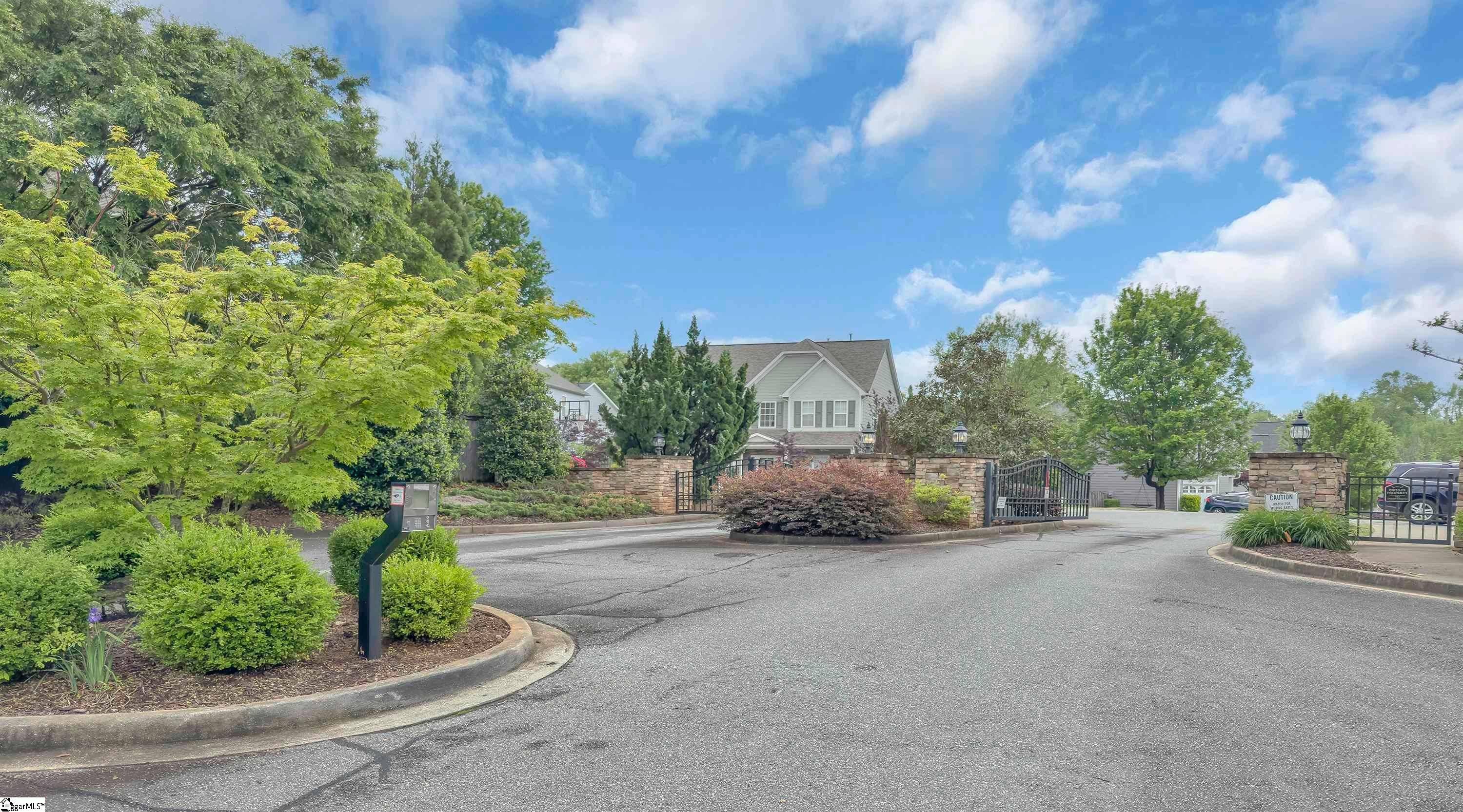 Greenville, SC 29609,9 Edgeview Trail