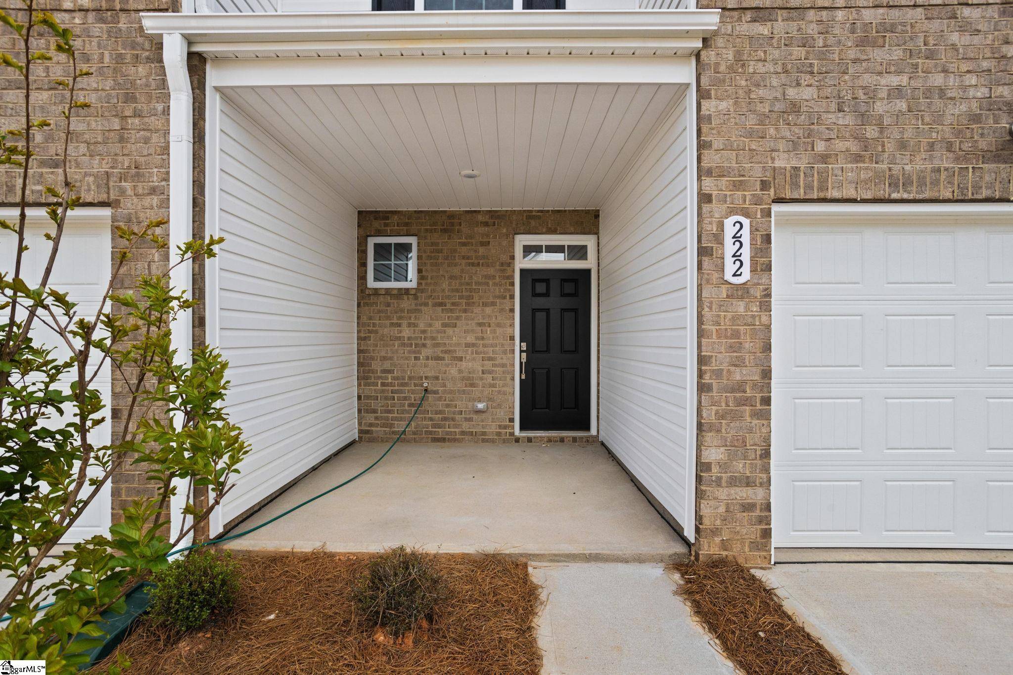 Simpsonville, SC 29680,220 Stellate Place