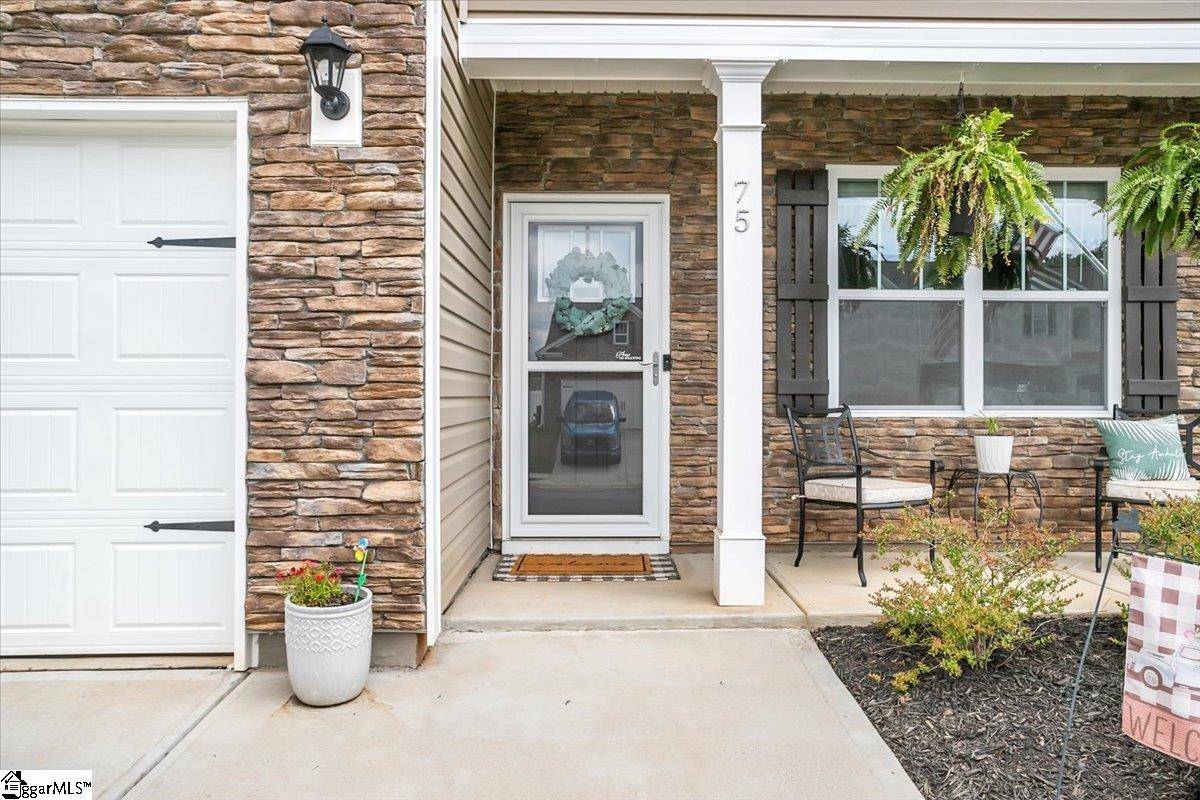 Greer, SC 29651,75 Oak Edge Lane
