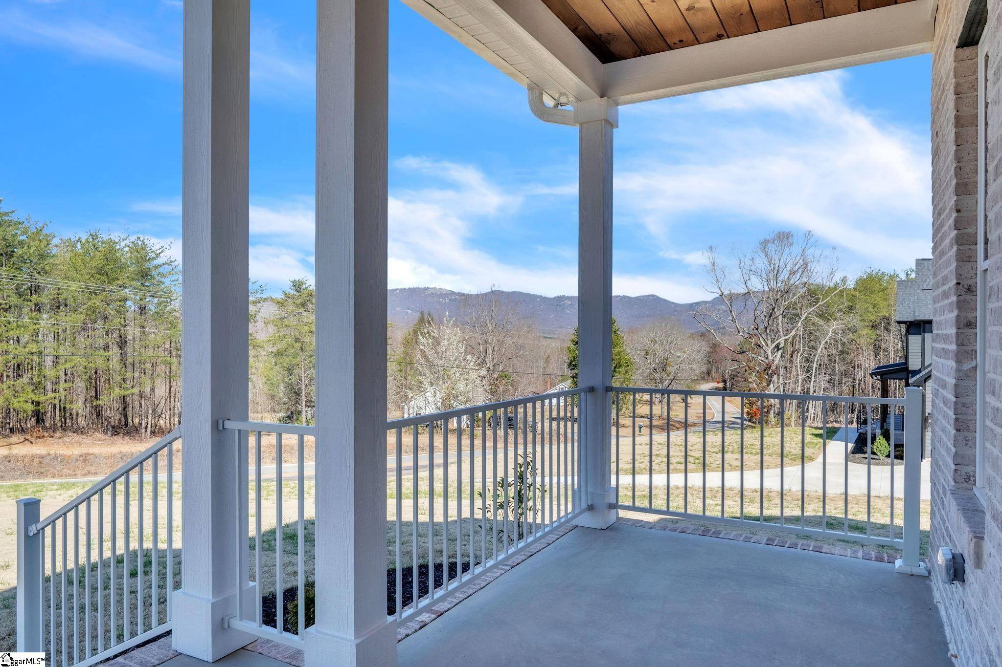 Landrum, SC 29356,239 S Glassy Mountain Road
