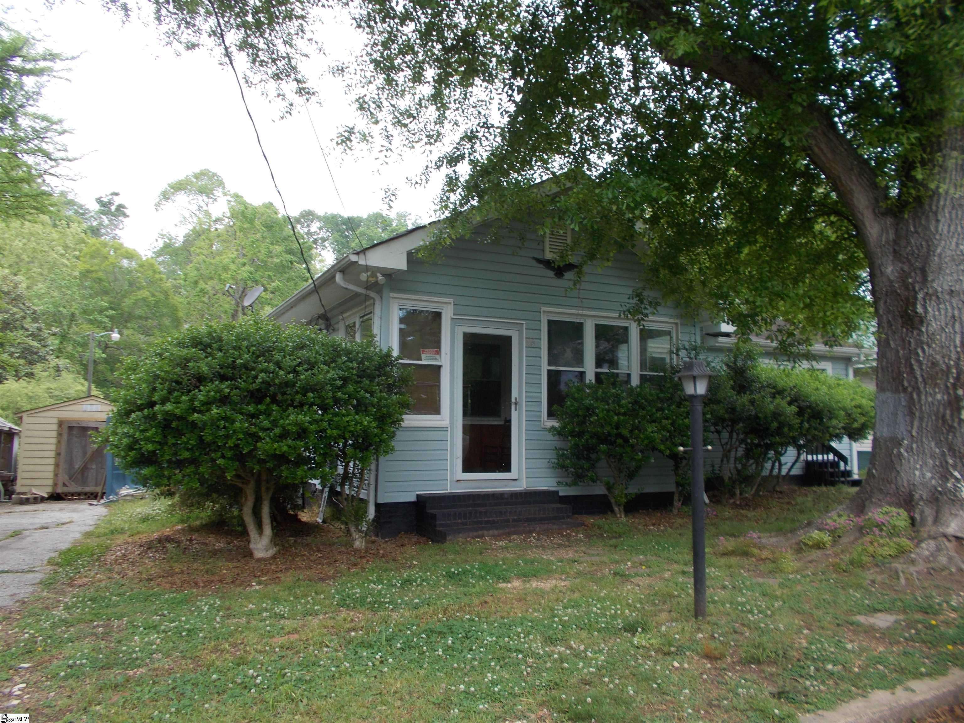 Enoree, SC 29335,33 SCHOOL Street