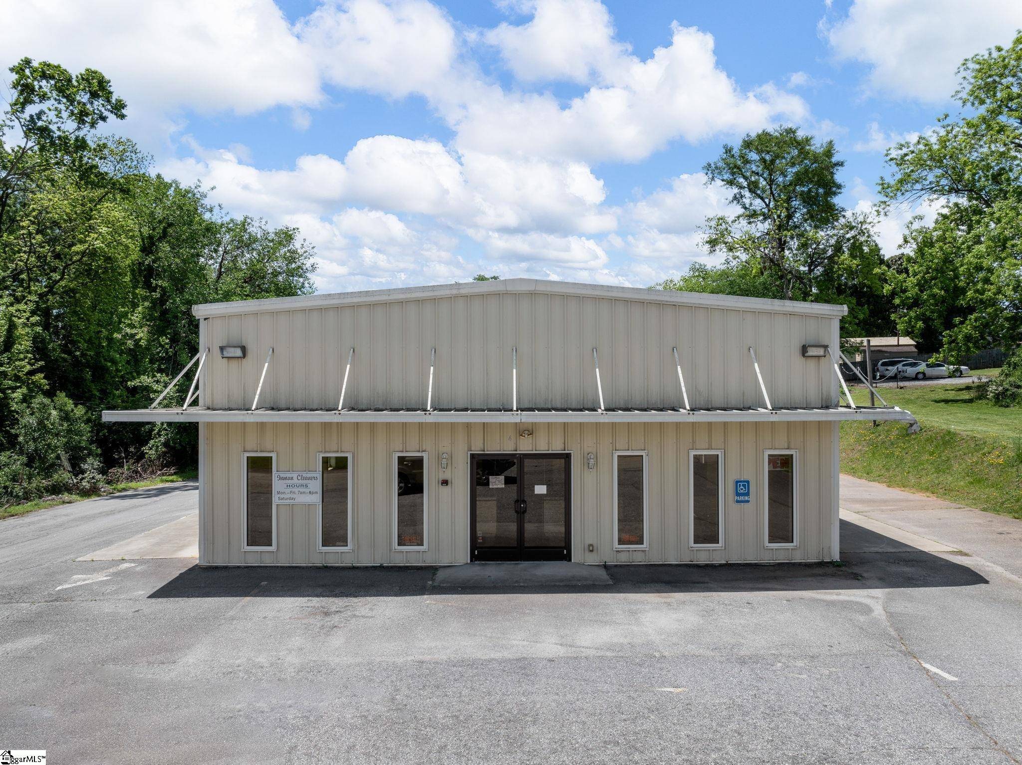 Inman, SC 29349,4 Blackwell Street