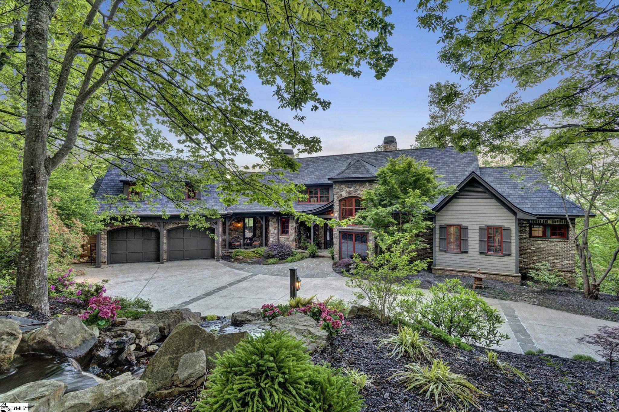 Landrum, SC 29356,2 Sharptop Way