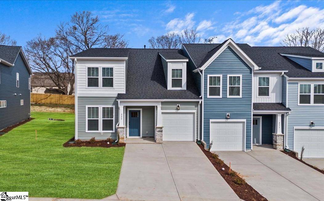 Lyman, SC 29365,229 Telluride Way