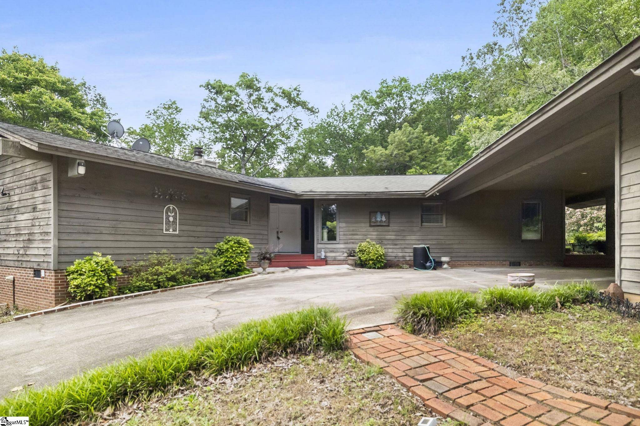 Marietta, SC 29661,159 Edwards Road