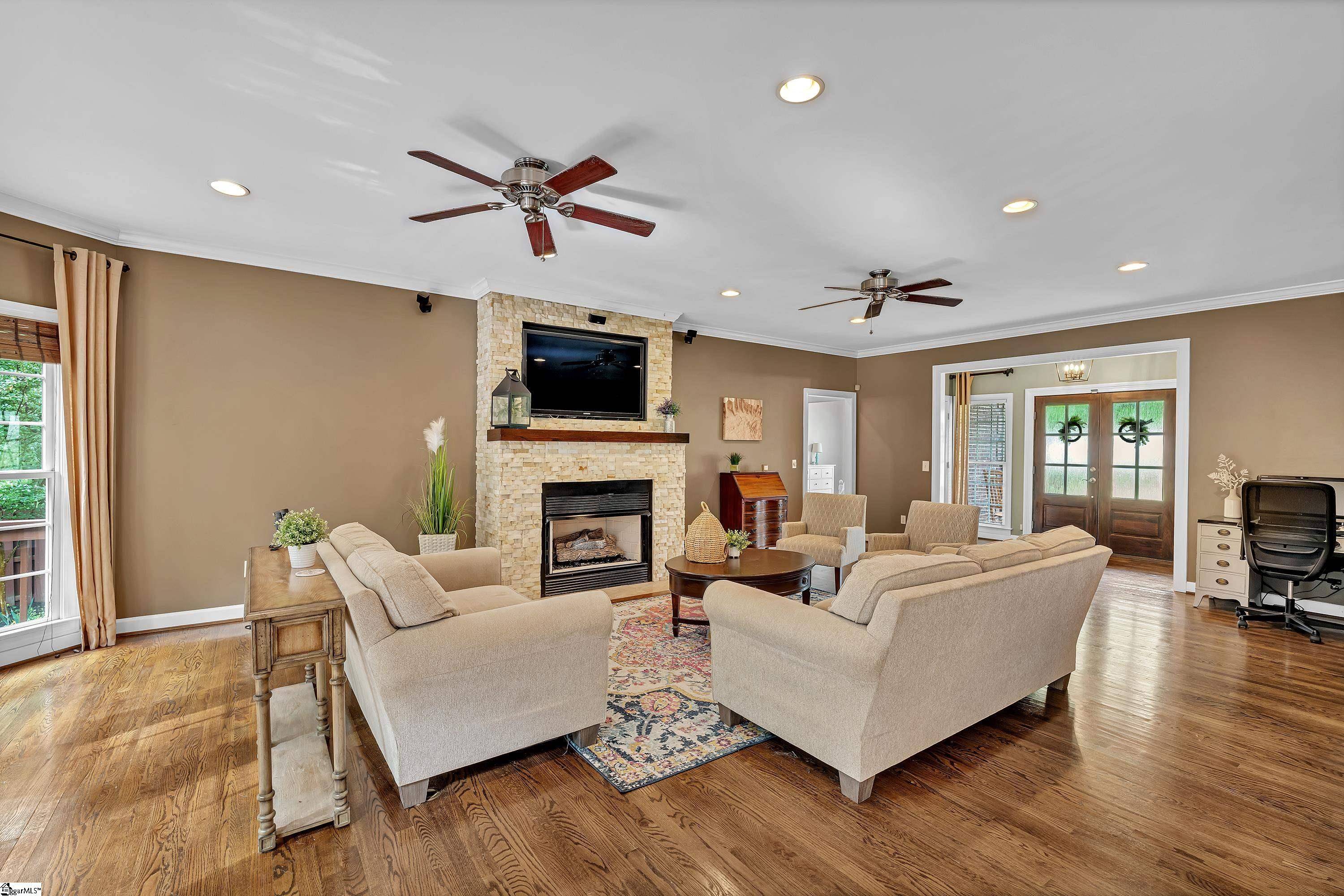 Easley, SC 29642,120 Red Maple Circle