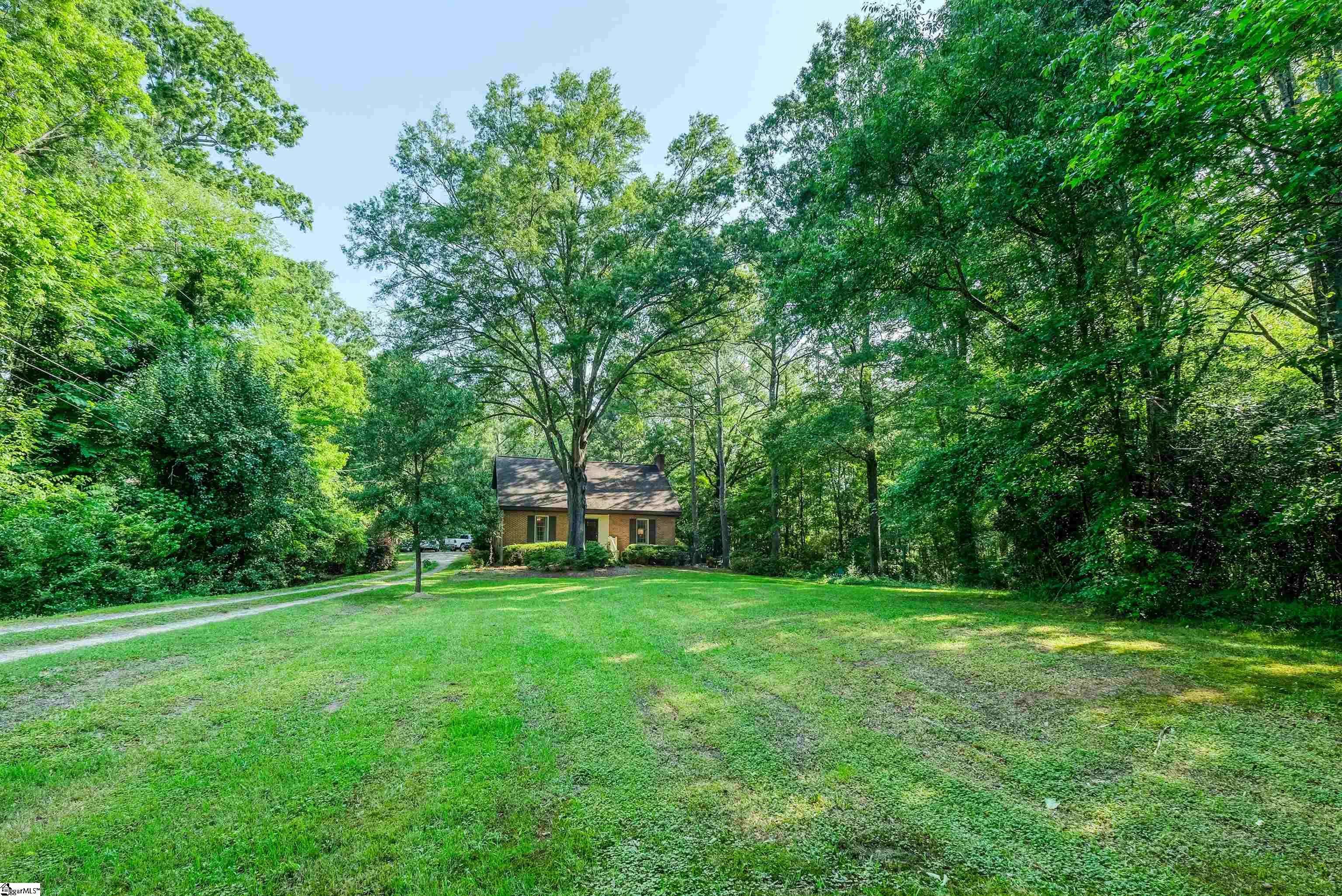 Clinton, SC 29325,709 Calvert Avenue