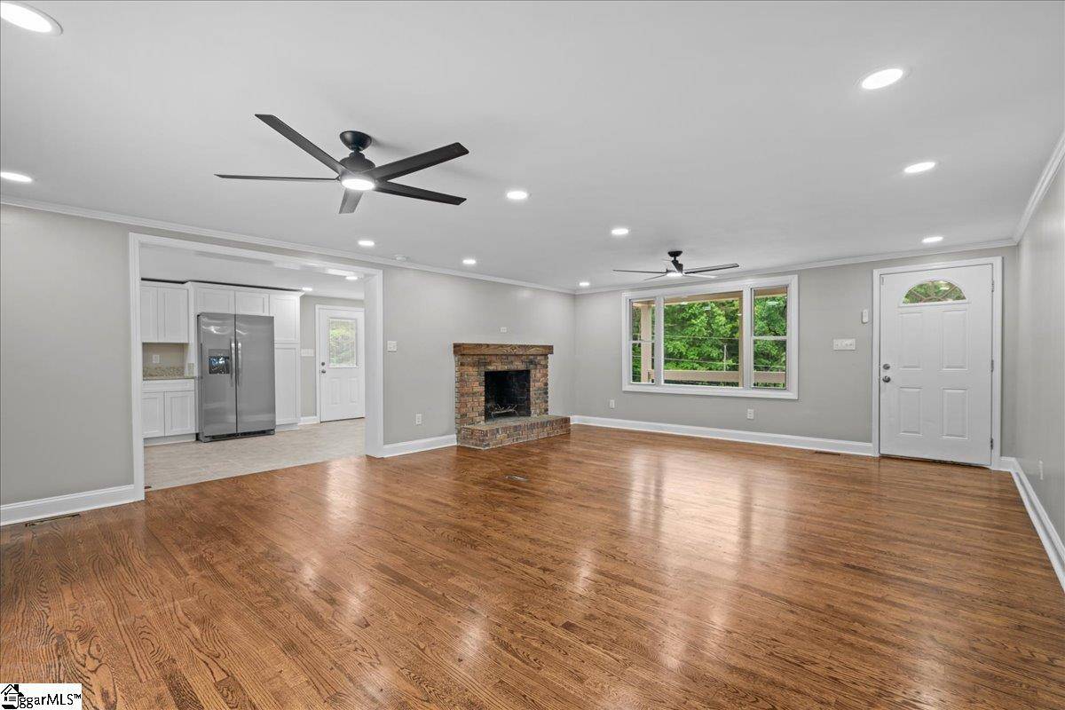 Travelers Rest, SC 29690-9436,6 Pine Crest Drive
