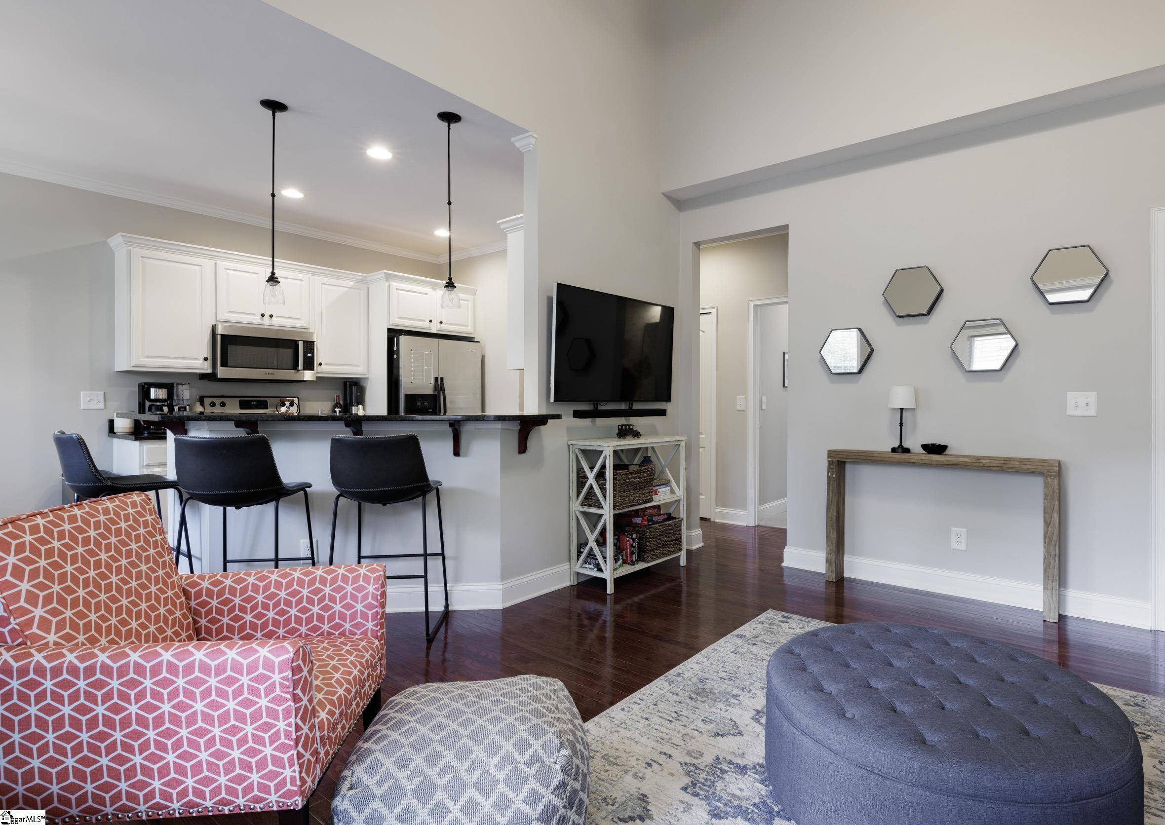 Greenville, SC 29609,19 Edge Court