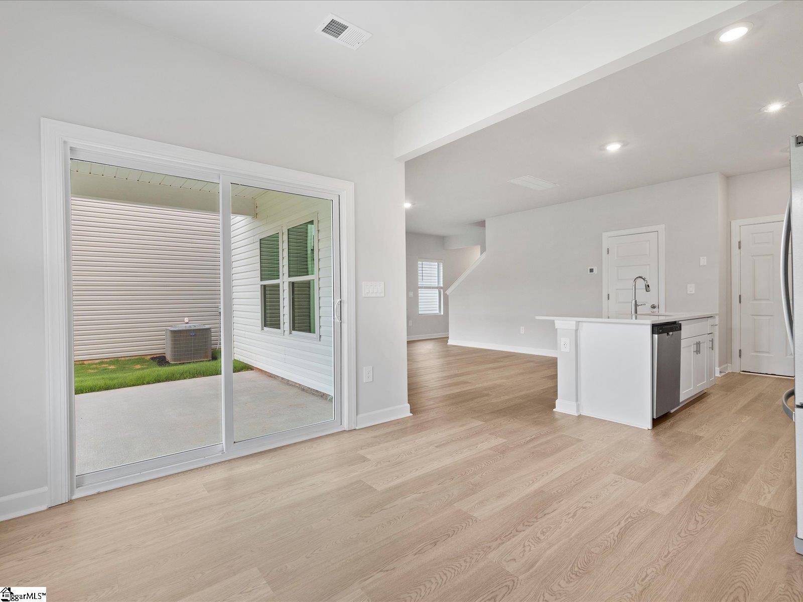 Pendleton, SC 29670,398 shortleaf Lane