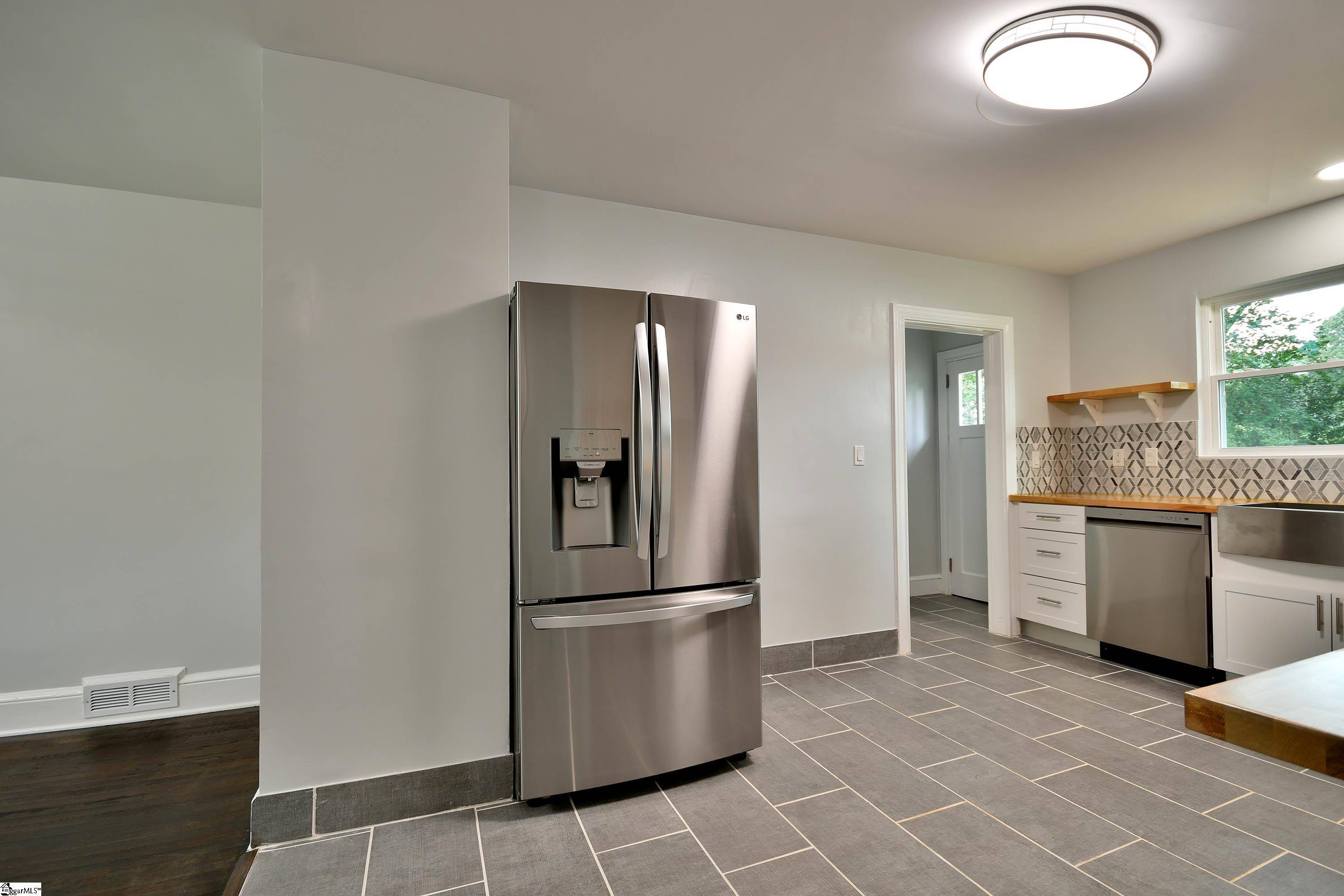 Greenville, SC 29617,2027 E North Street