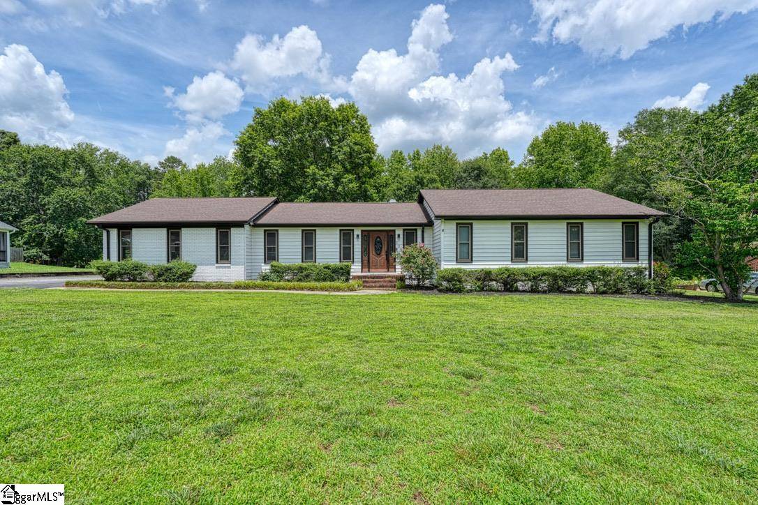 Inman, SC 29349,204 Lenderman Drive