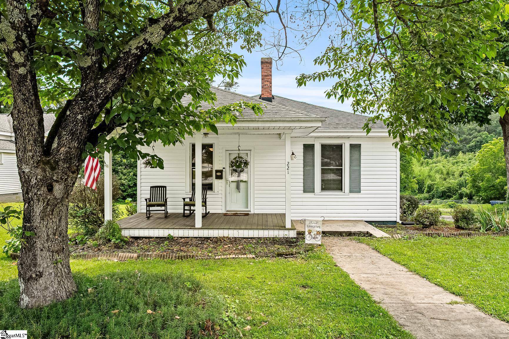 Pelzer, SC 29669,221 Lebby Street