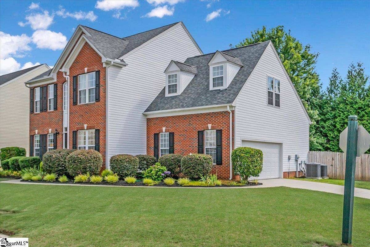 Simpsonville, SC 29681,109 Amberleaf Way