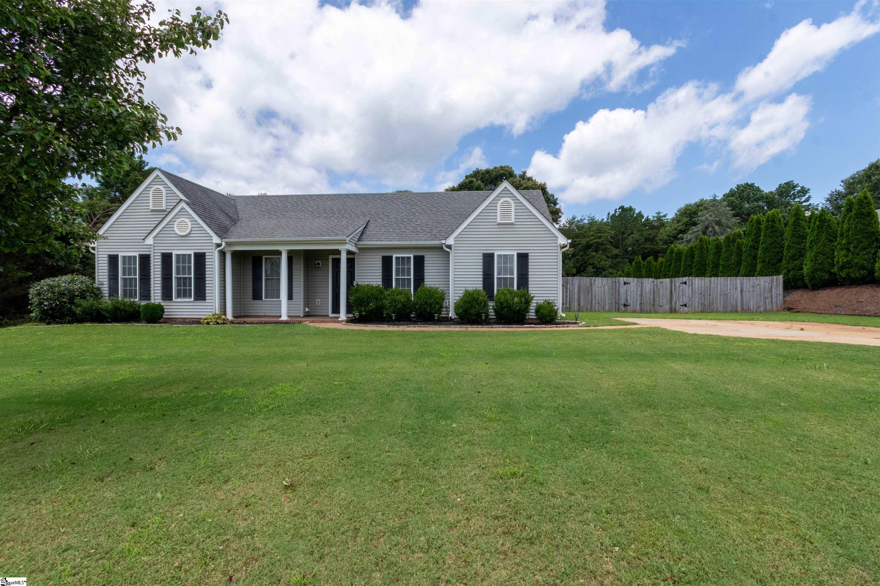 Anderson, SC 29625,116 HURST Avenue