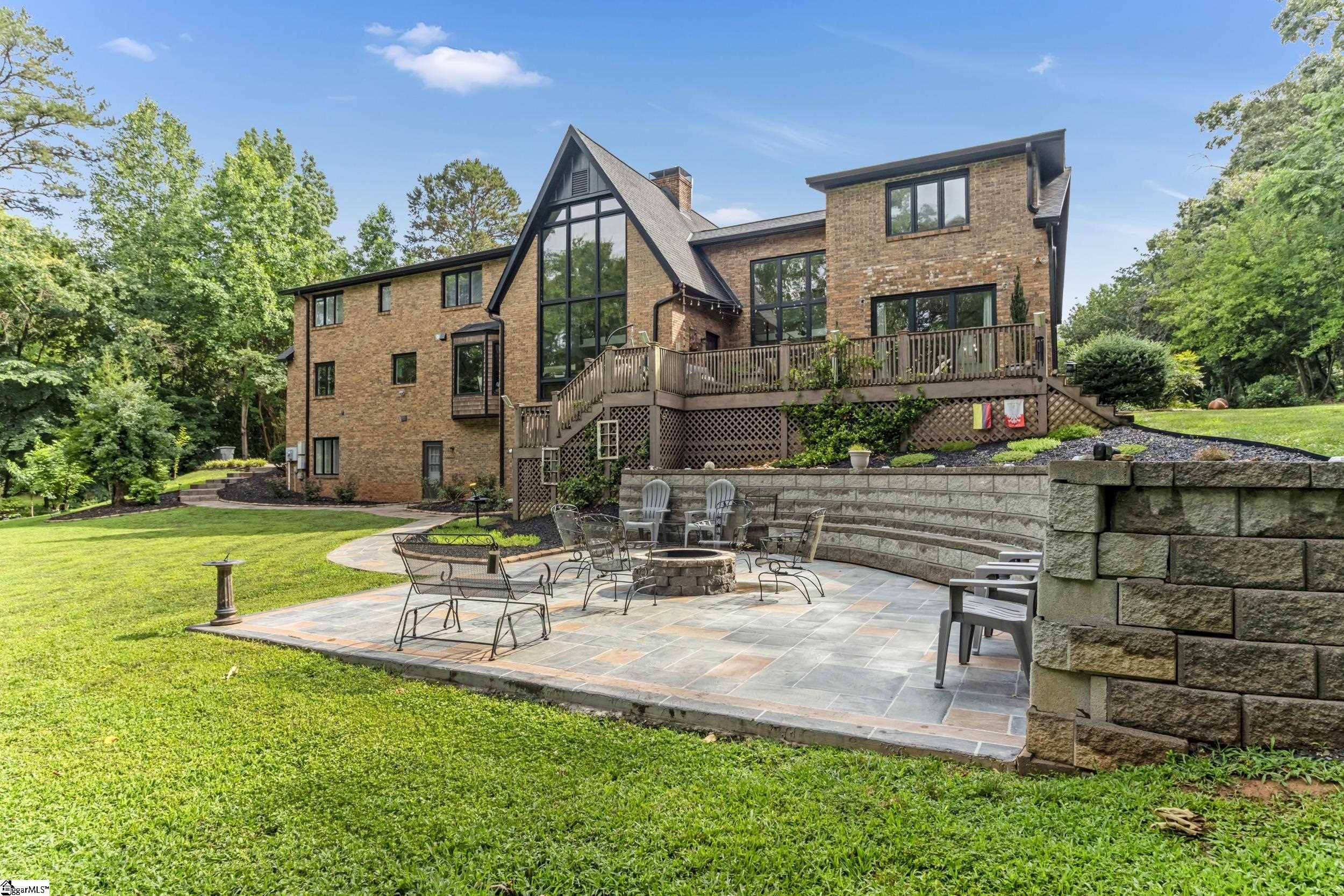 Moore, SC 29369,106 Riverbank Court