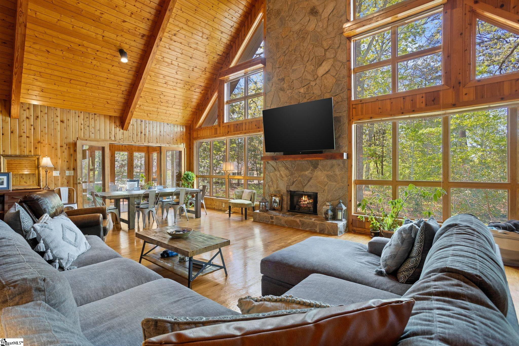 Taylors, SC 29687,207 Sassafras Drive