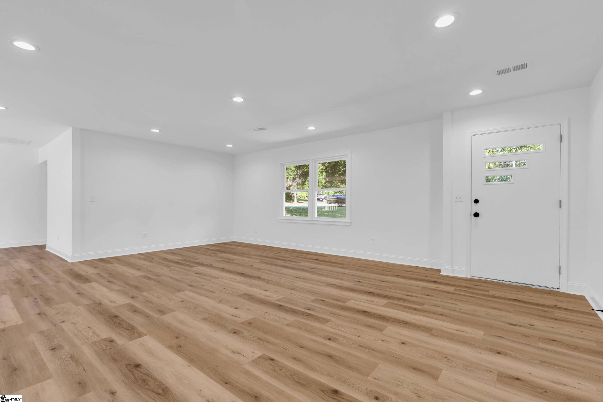 Greenville, SC 29615,2 Melbourne Lane