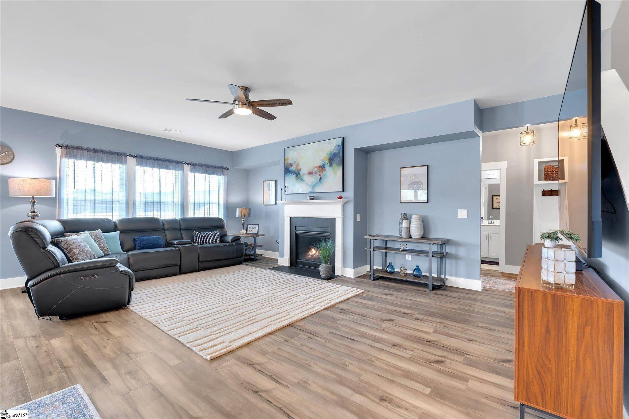 Greenville, SC 29605,6 Roderick Lane