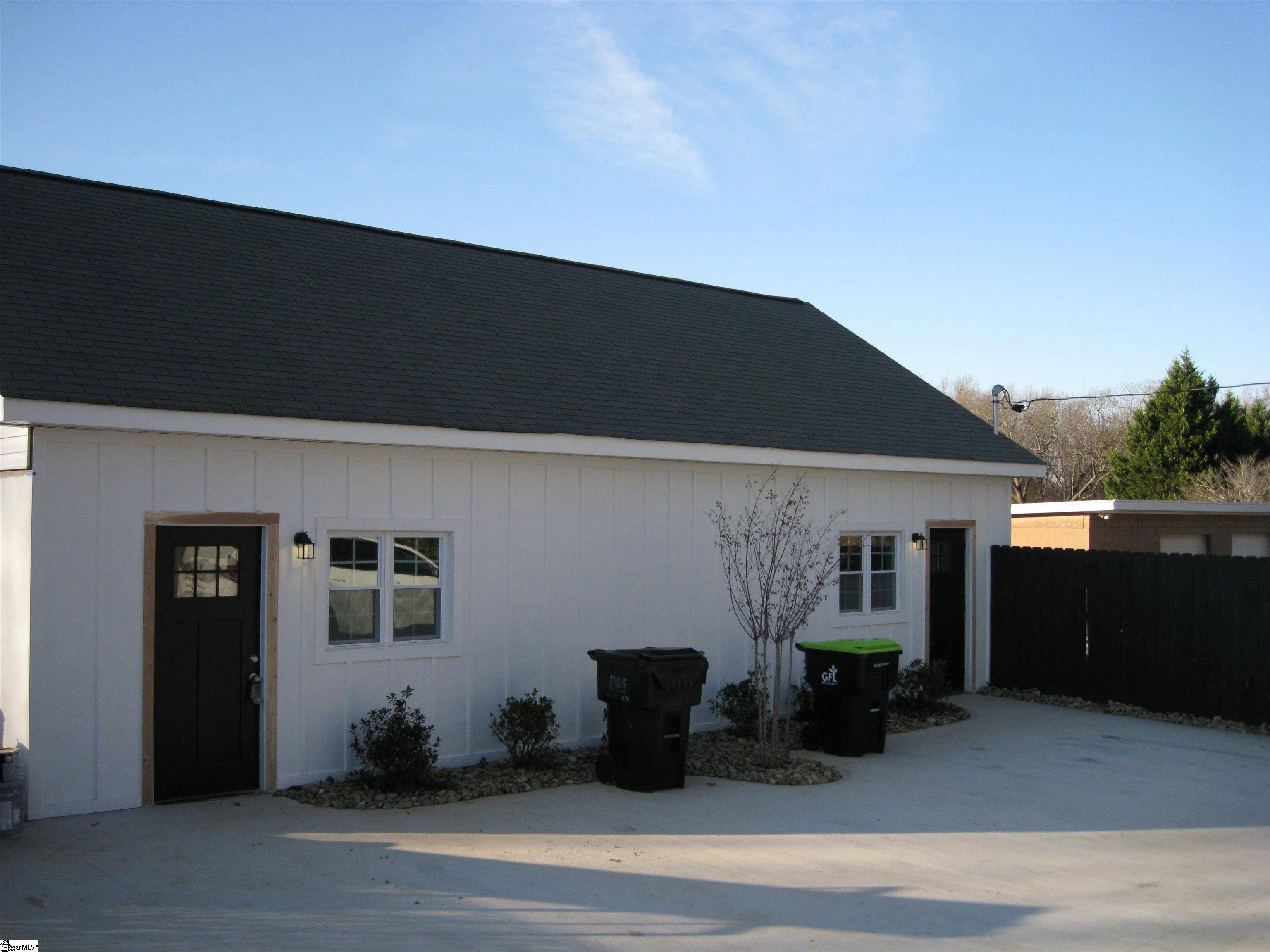 Pelzer, SC 29669,1 Bollinger Street