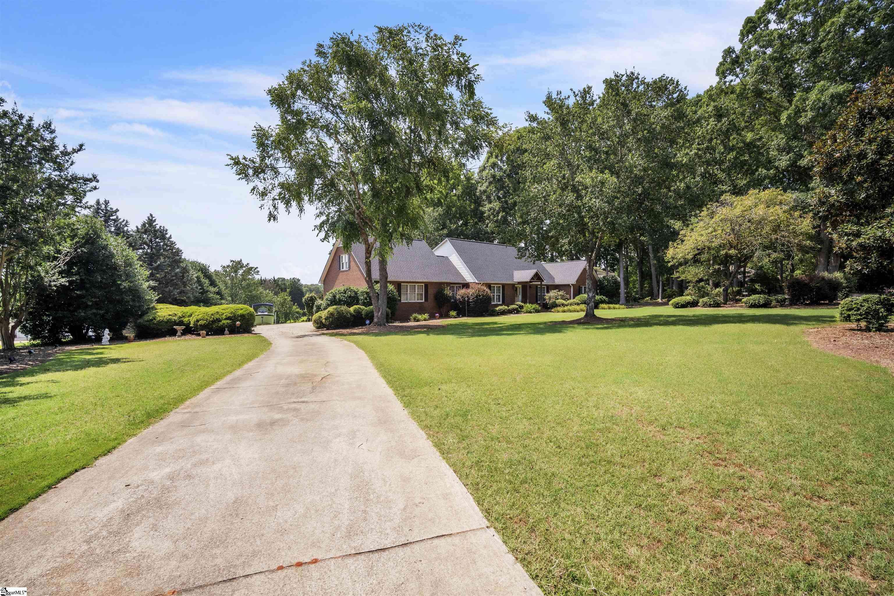 Easley, SC 29642,105 Wren Crossing Court