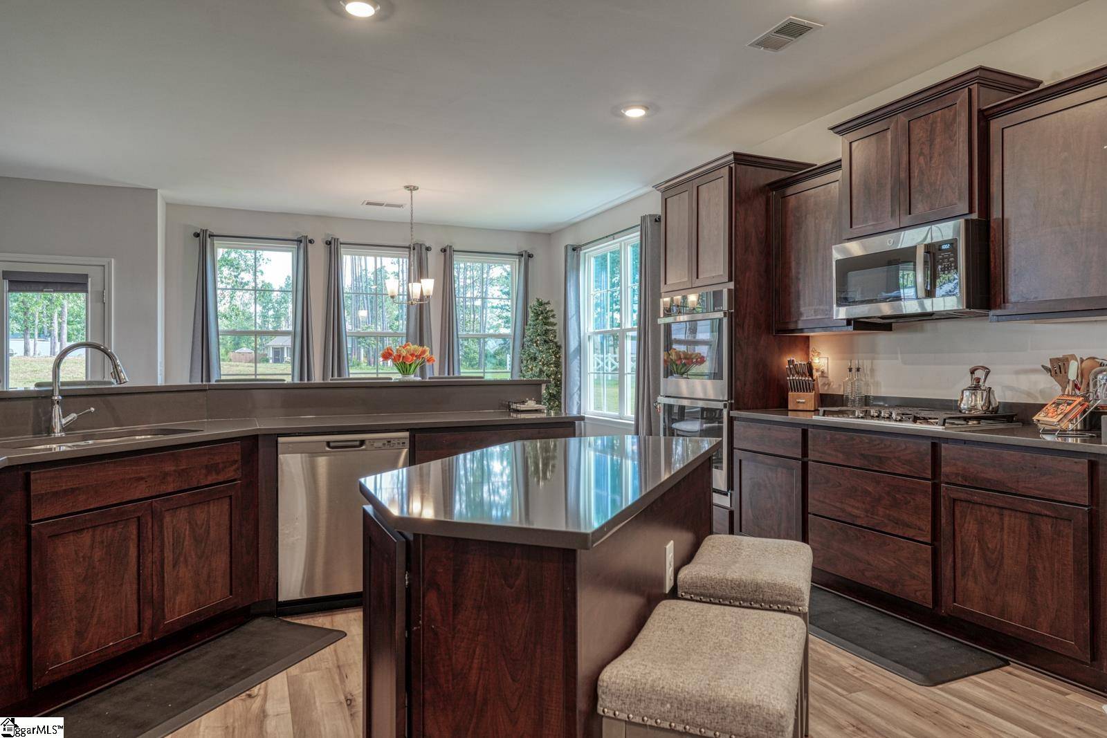 Boiling Springs, SC 29316,4002 Hometown Way