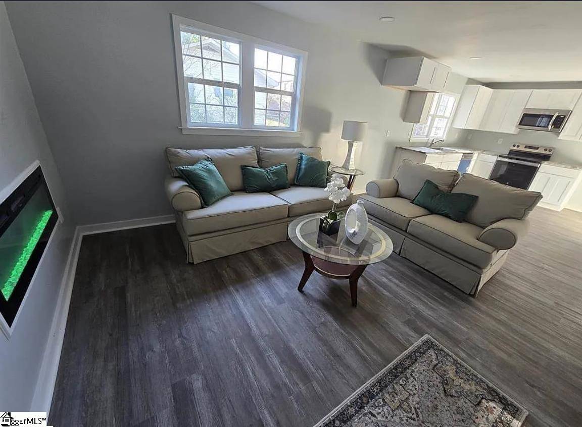 Spartanburg, SC 29306,1547 Farley Avenue Extension
