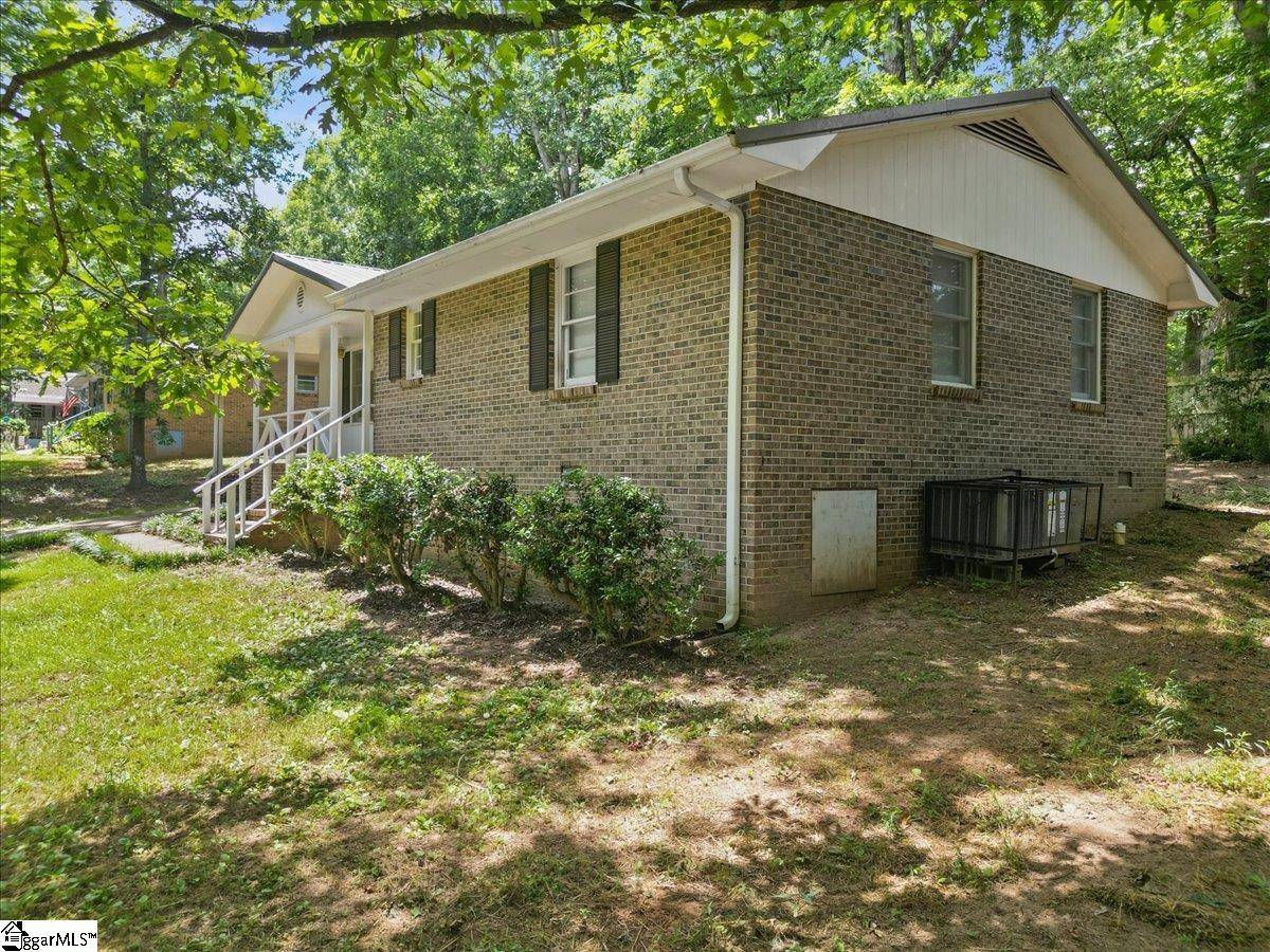 Starr, SC 29684,108 Ross Drive