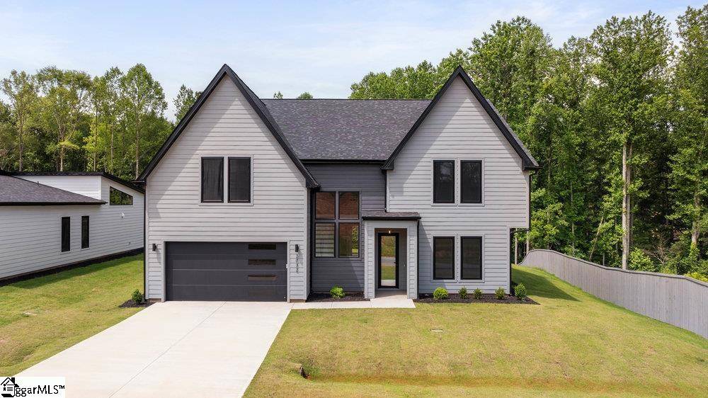 Inman, SC 29349,2032 Blessed Drive