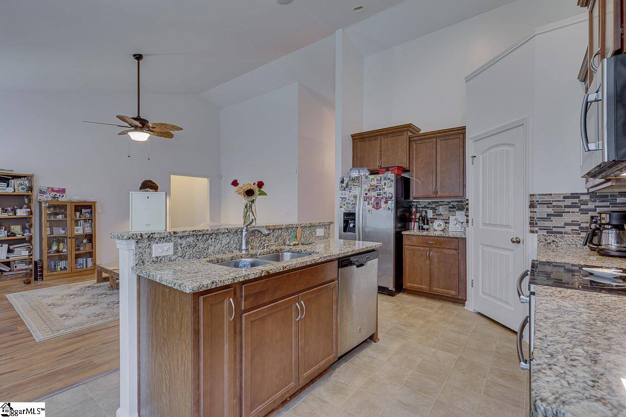 Moore, SC 29369,364 Kelly Farm Road