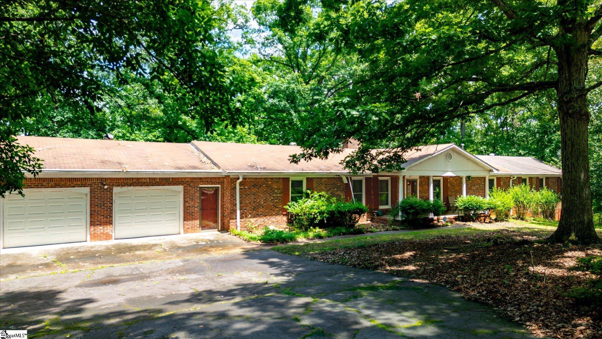 Campobello, SC 29322,15 Suttles Road