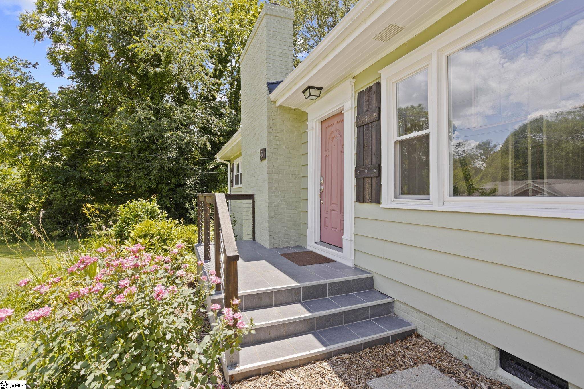 Greenville, SC 29615,5 Ridgewood Drive