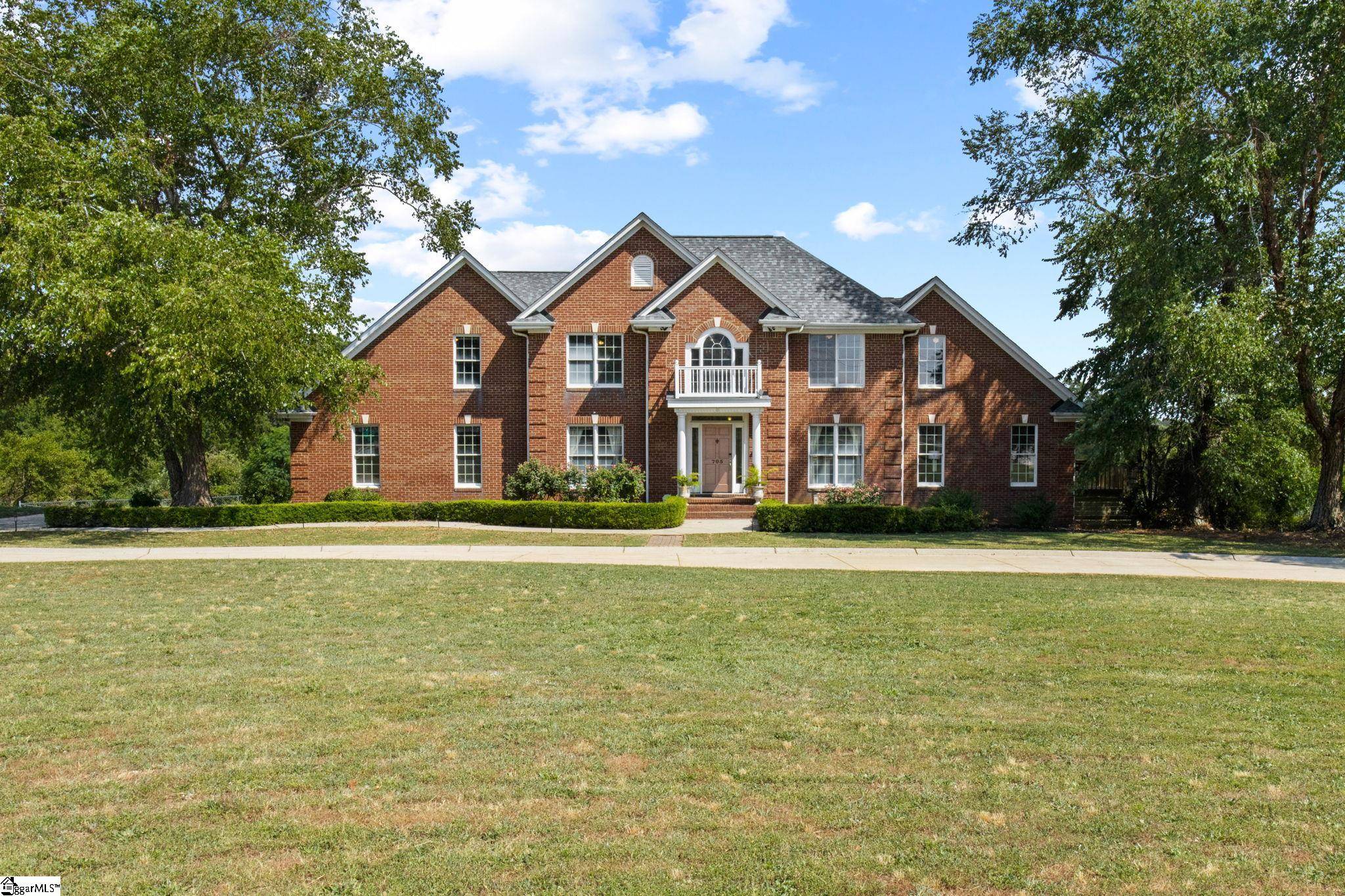Simpsonville, SC 29680,705 JENKINS BRIDGE Road
