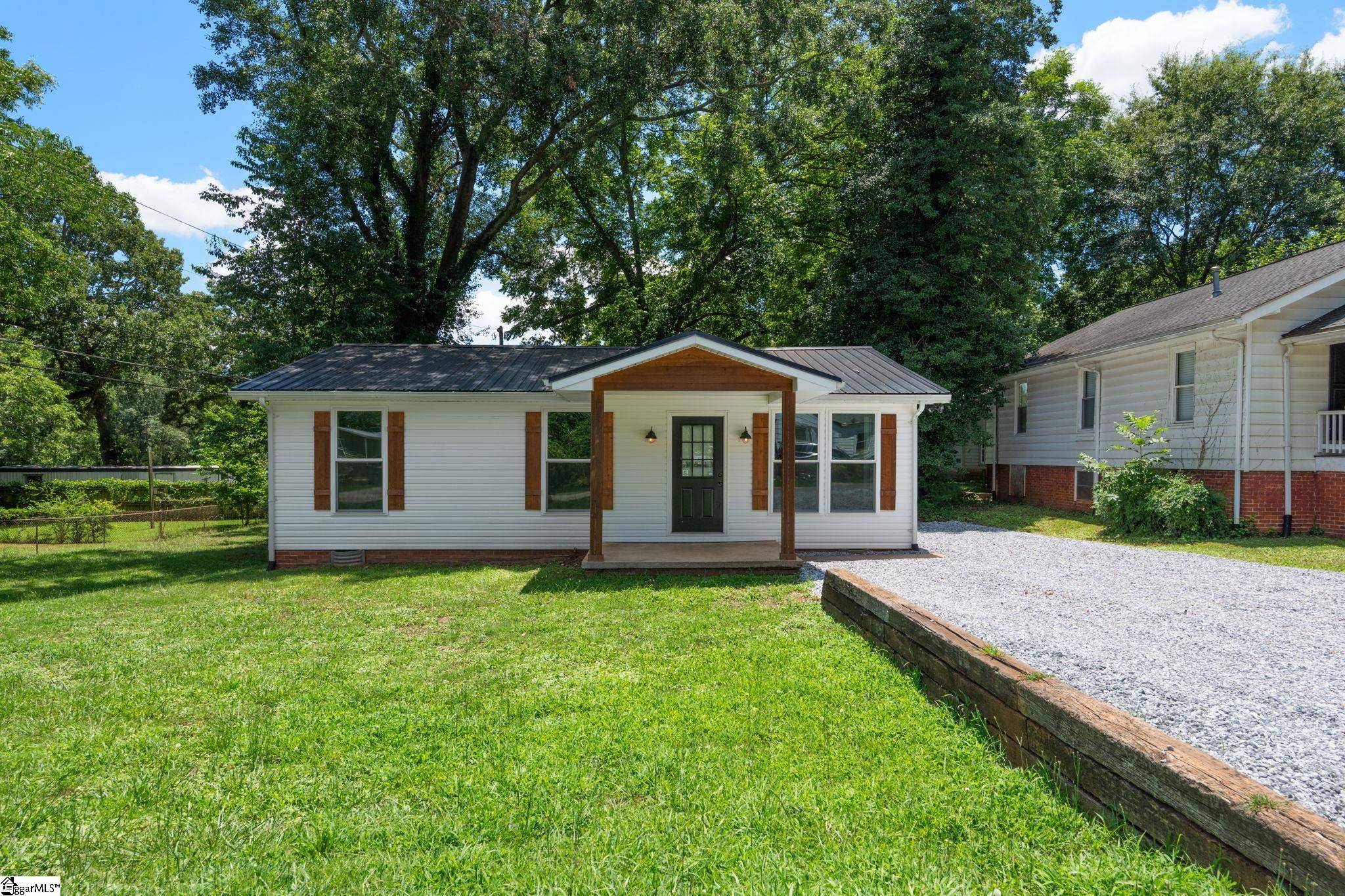 Greenville, SC 29609,12 Hudson Street