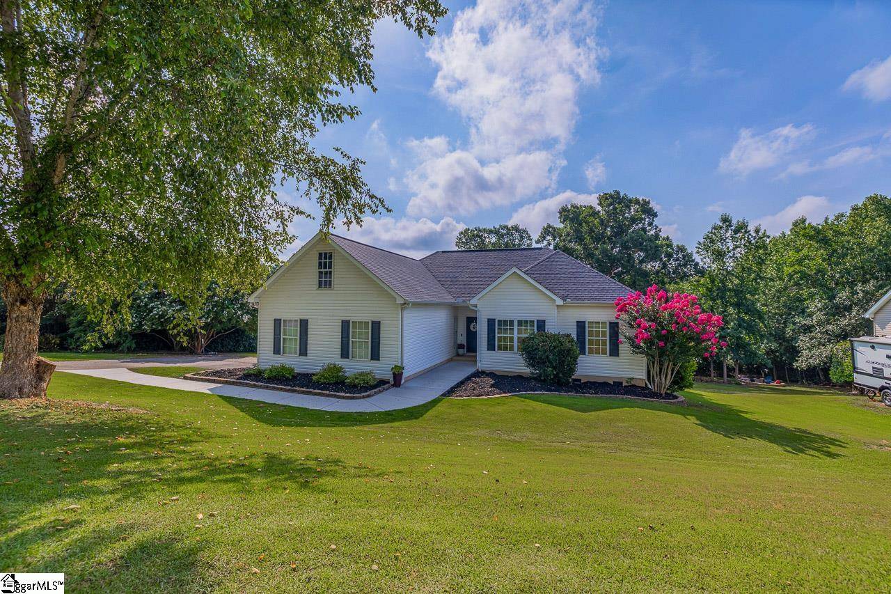 Woodruff, SC 29388,715 S Alderwood Drive