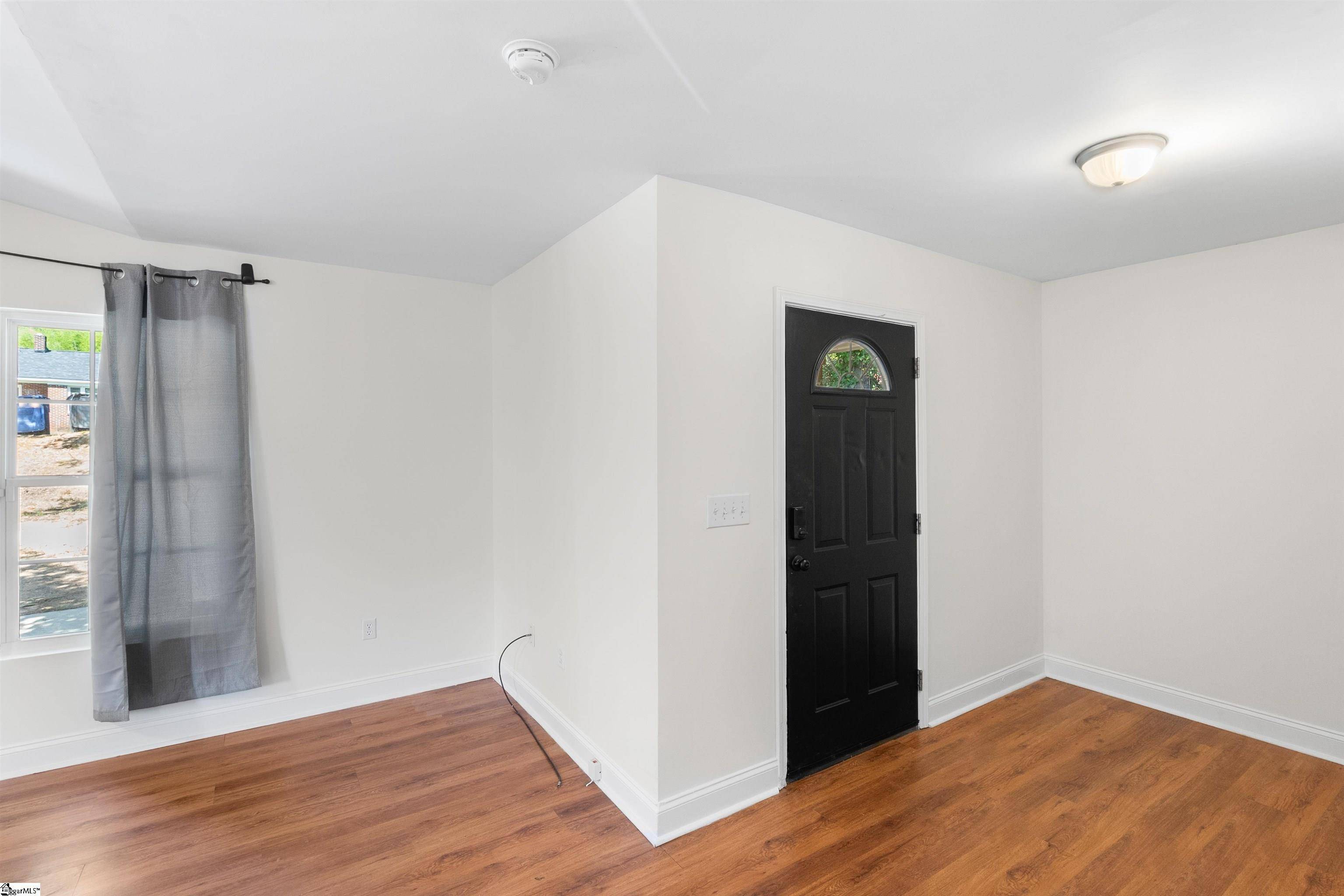 Spartanburg, SC 29301,117 Chester Street