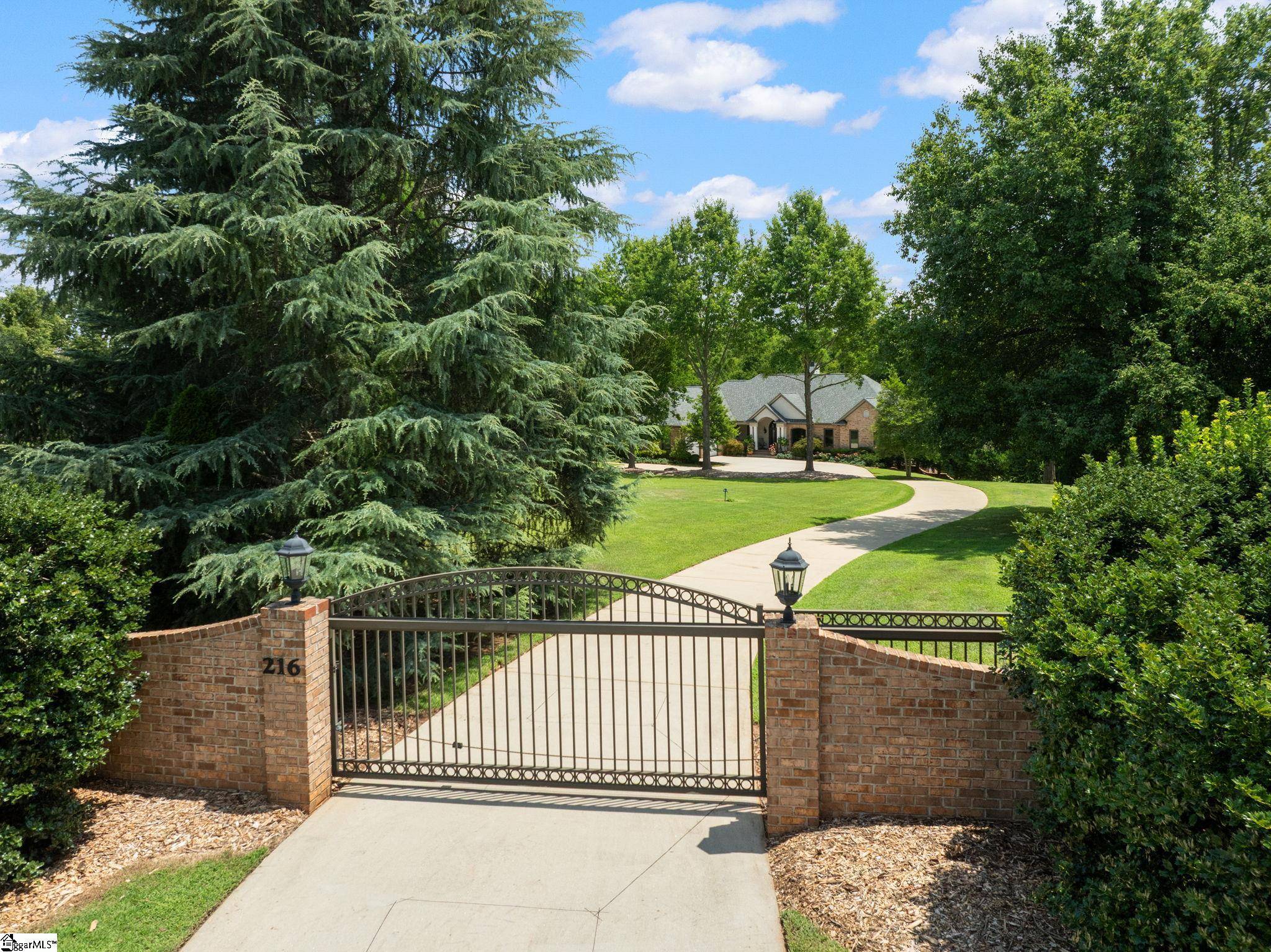 Simpsonville, SC 29681,216 Bruce Farm Road