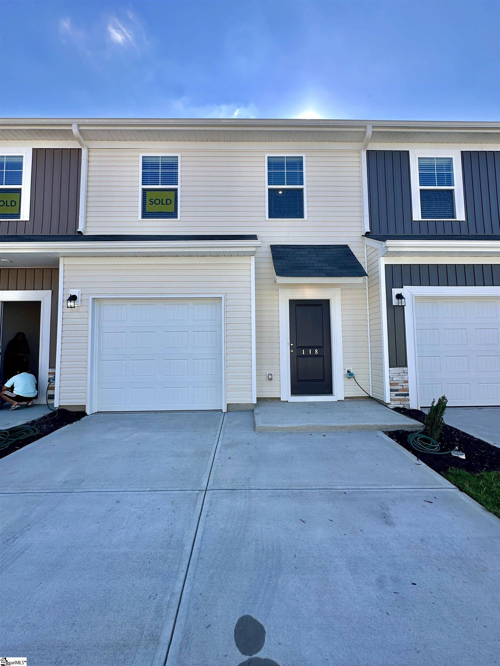 Greer, SC 29651,118 Randwick Lane
