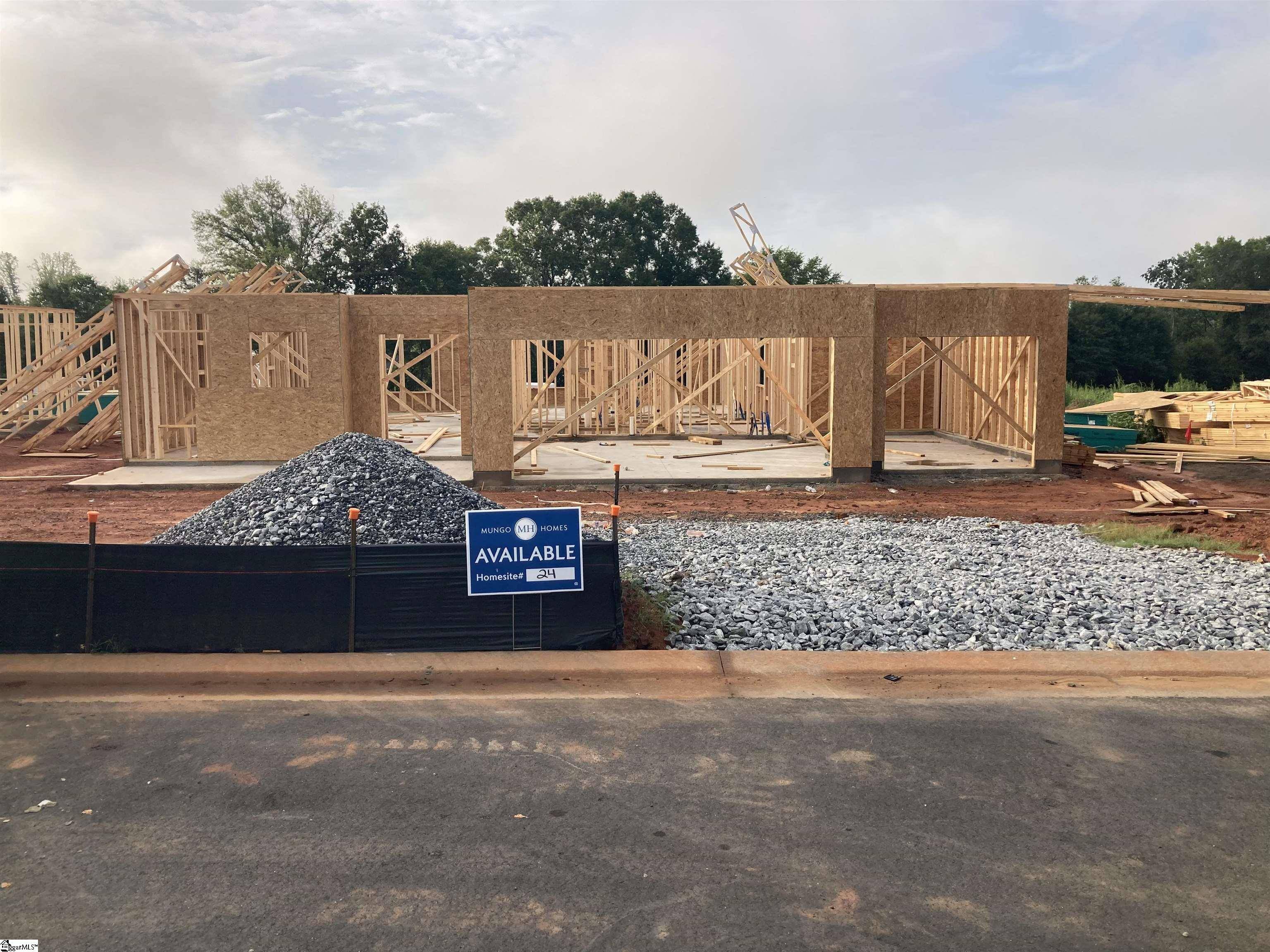 Inman, SC 29350,527 Livingston Way