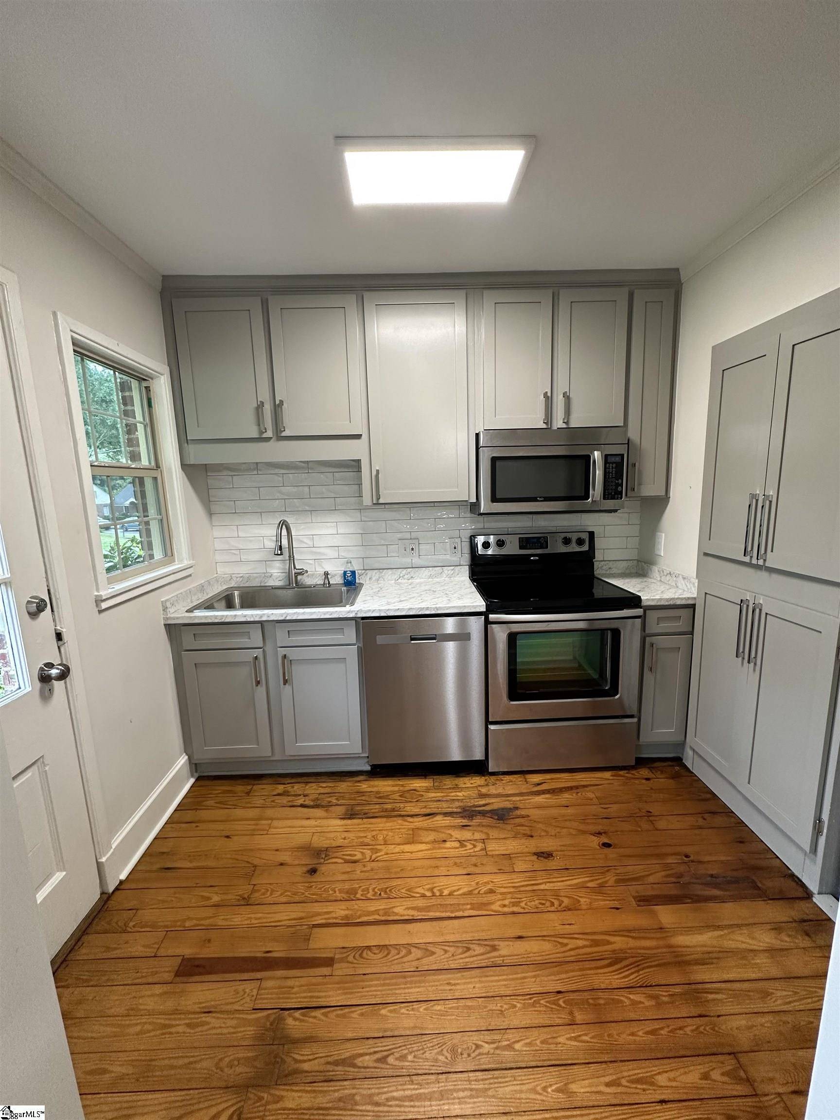 Greenville, SC 29601,600 University Ridge